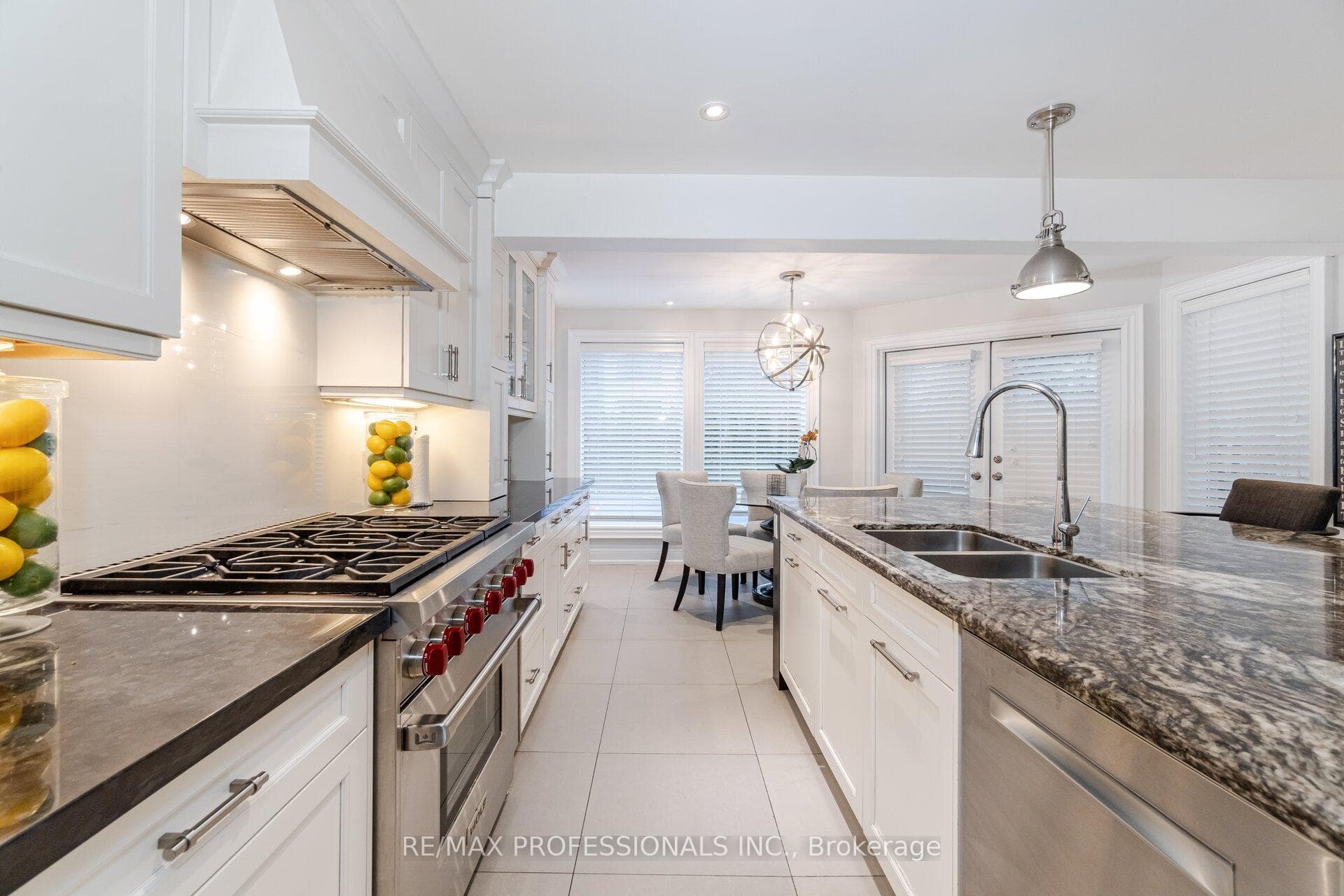 44 Montressor Drive photo 10