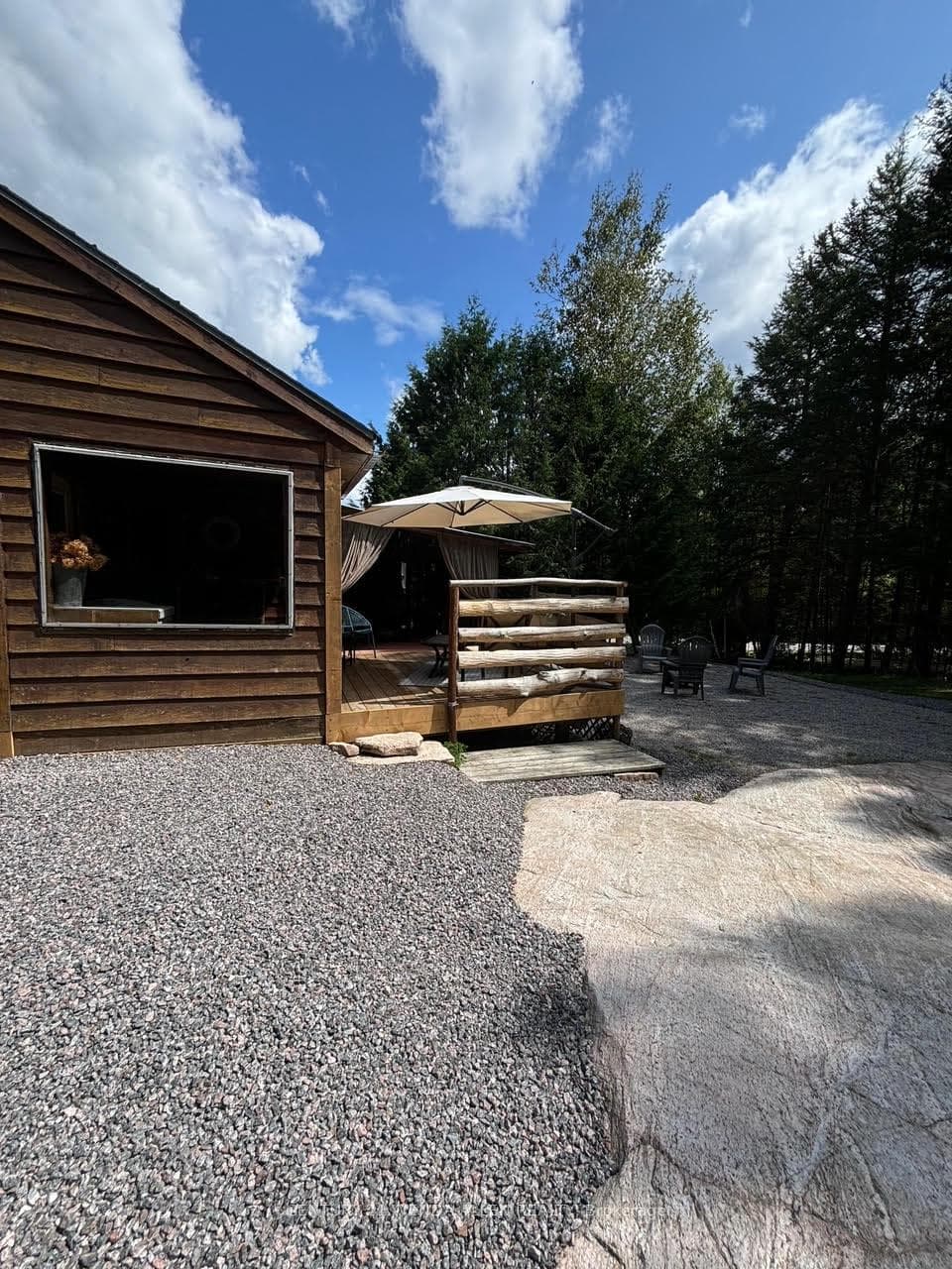 12 Treadlightly Drive photo 32