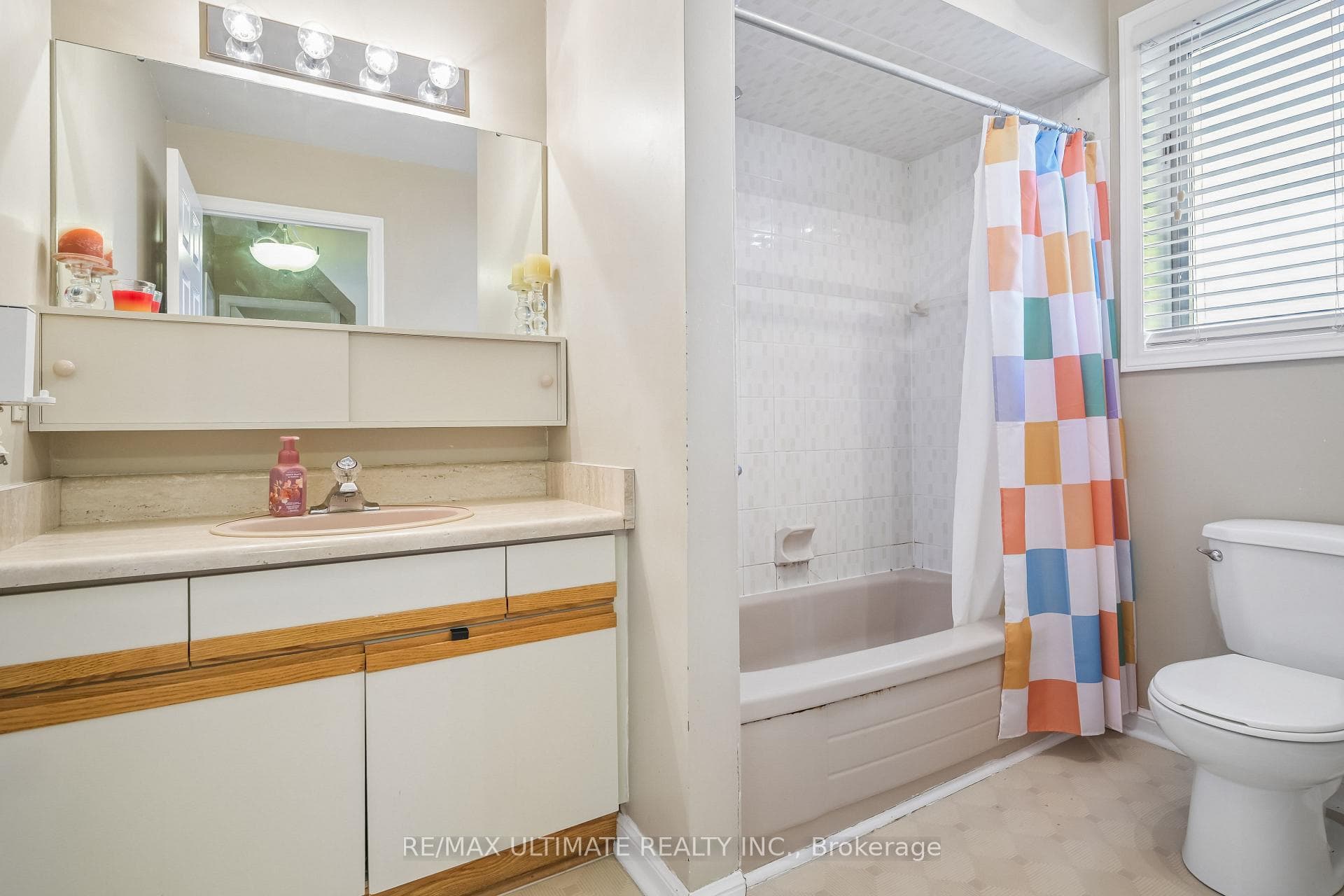 165 Sellers Avenue photo 14