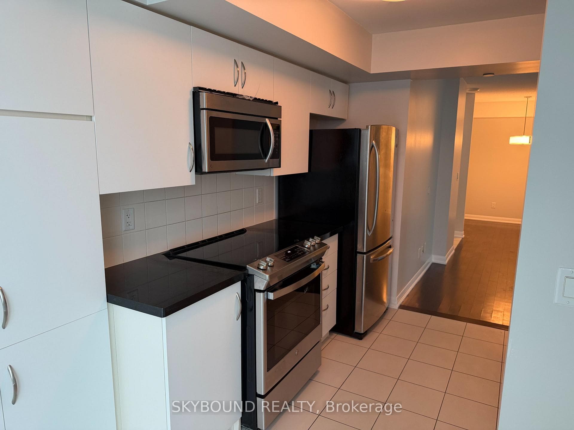 205 Sherway Gardens Road Unit 709 photo 9