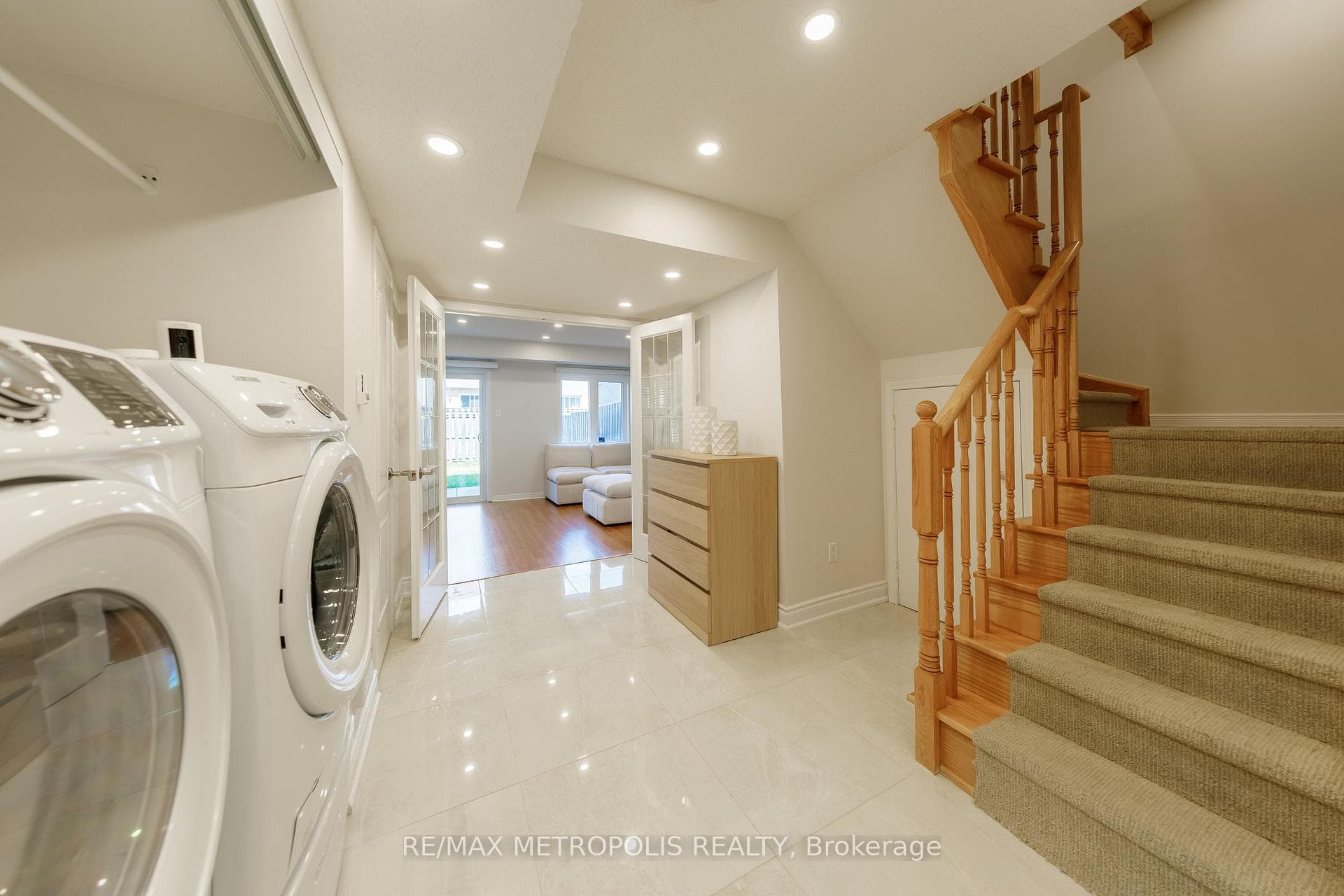 781 Candlestick Circle photo 8