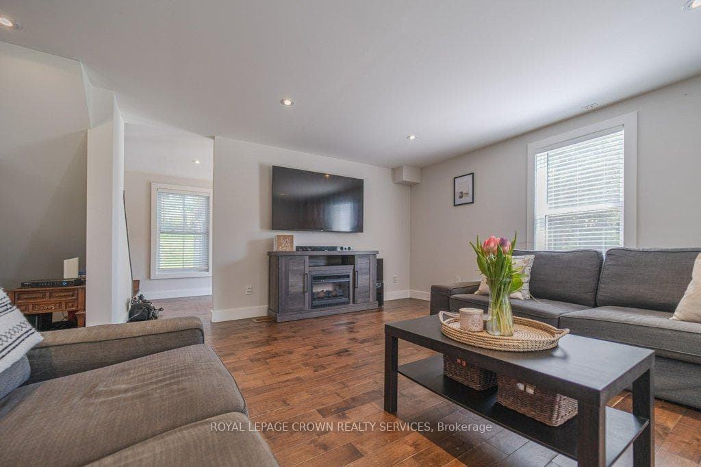 584540 Beachville Road photo 7