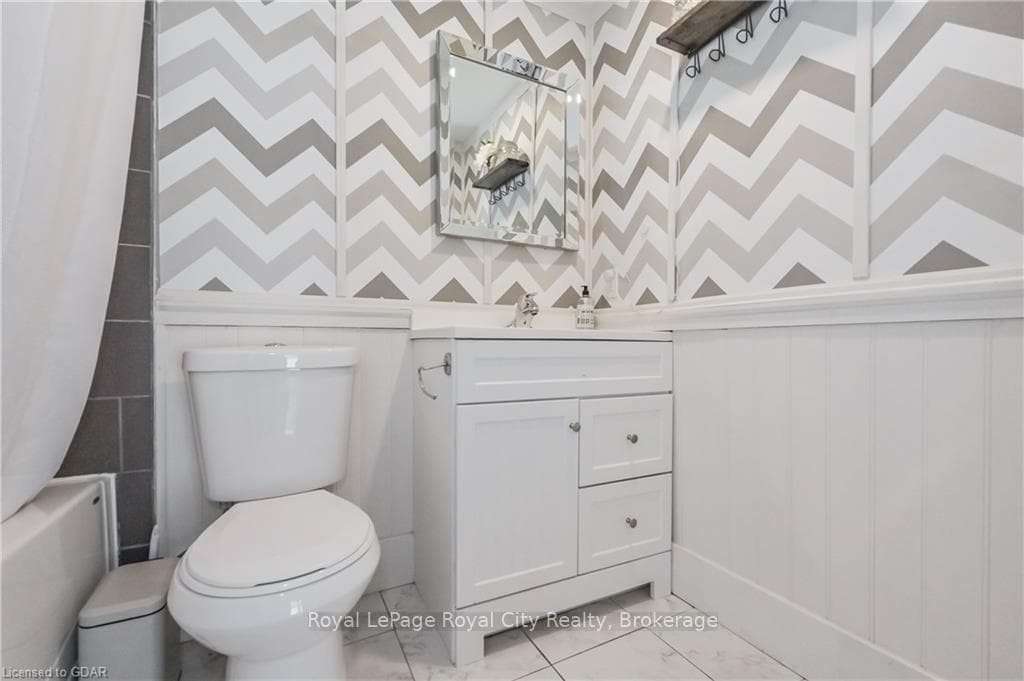 520 PINEVIEW Gardens photo 27