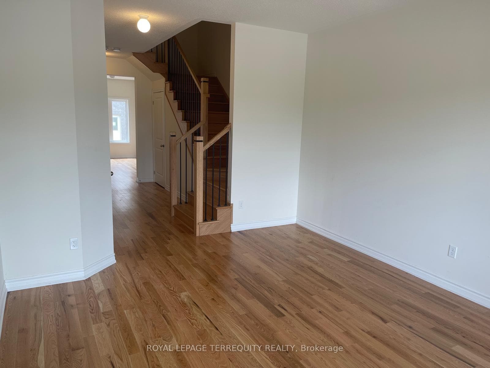 1121 Marathon Avenue photo 4