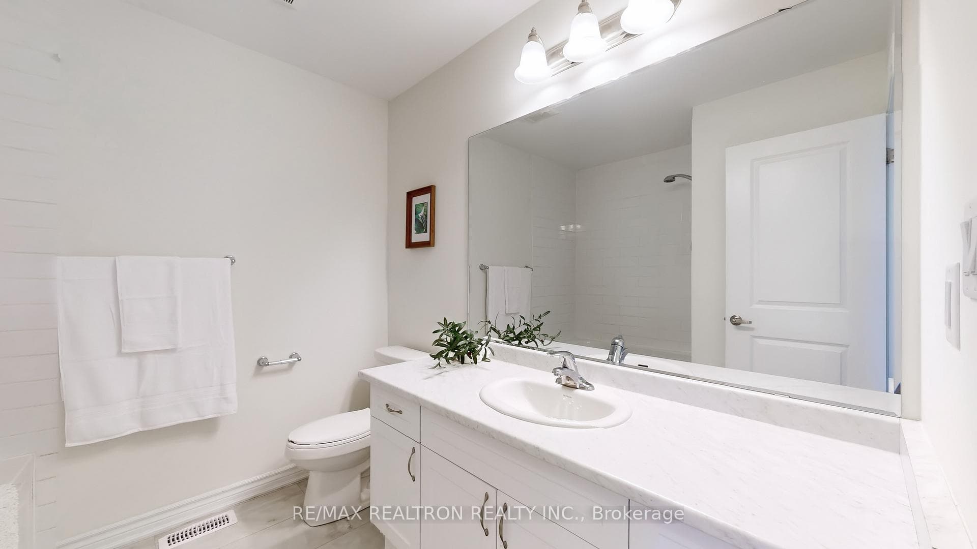 3309 Thunderbird Promenade photo 43