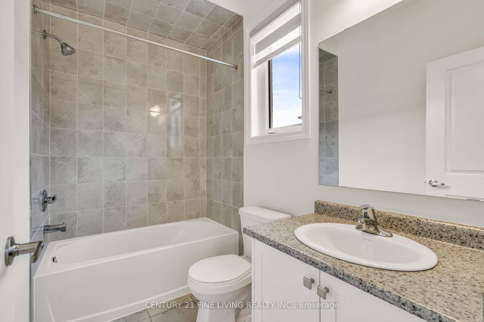 37 PETCH Avenue photo 31