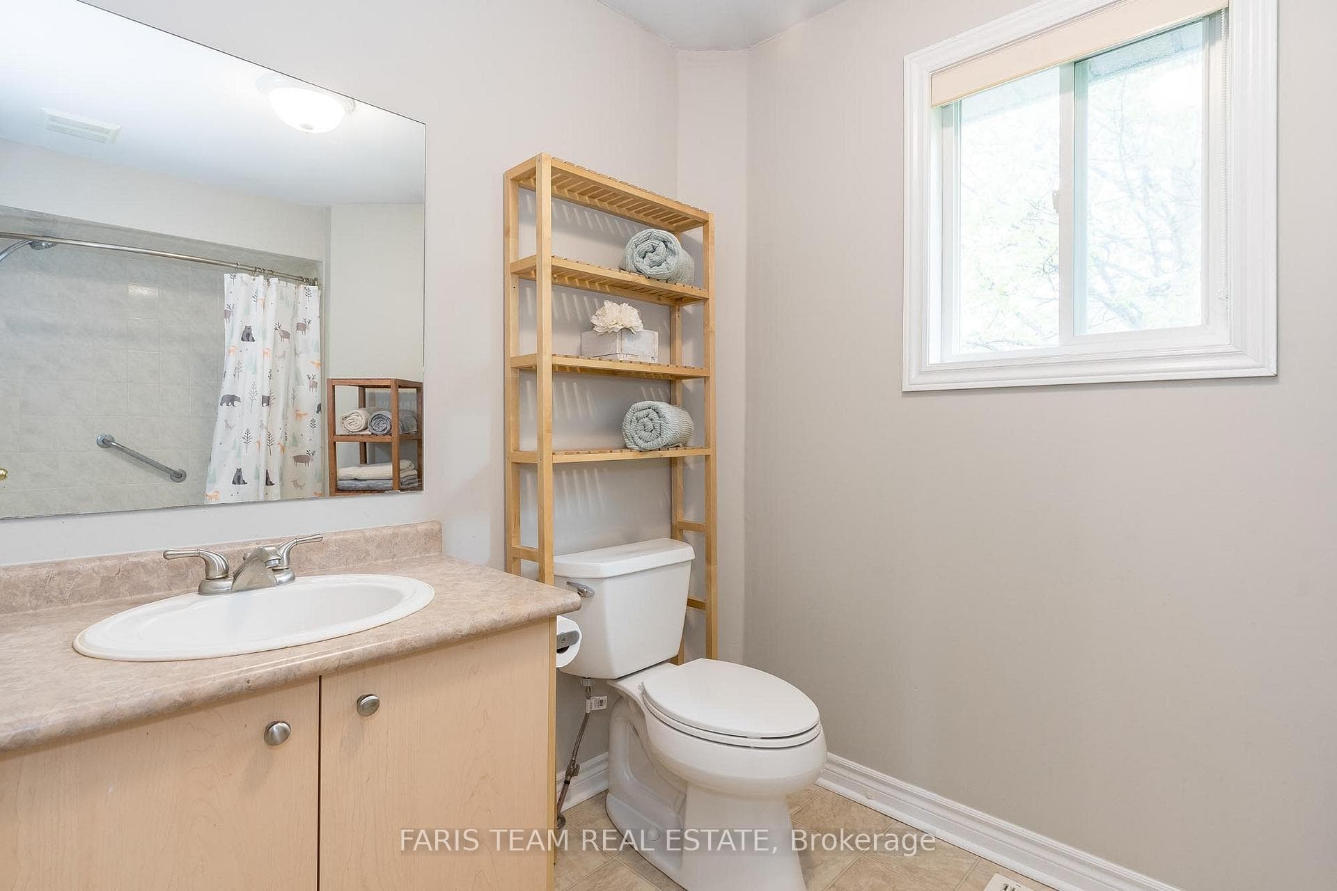 44 Sherwood Court photo 17