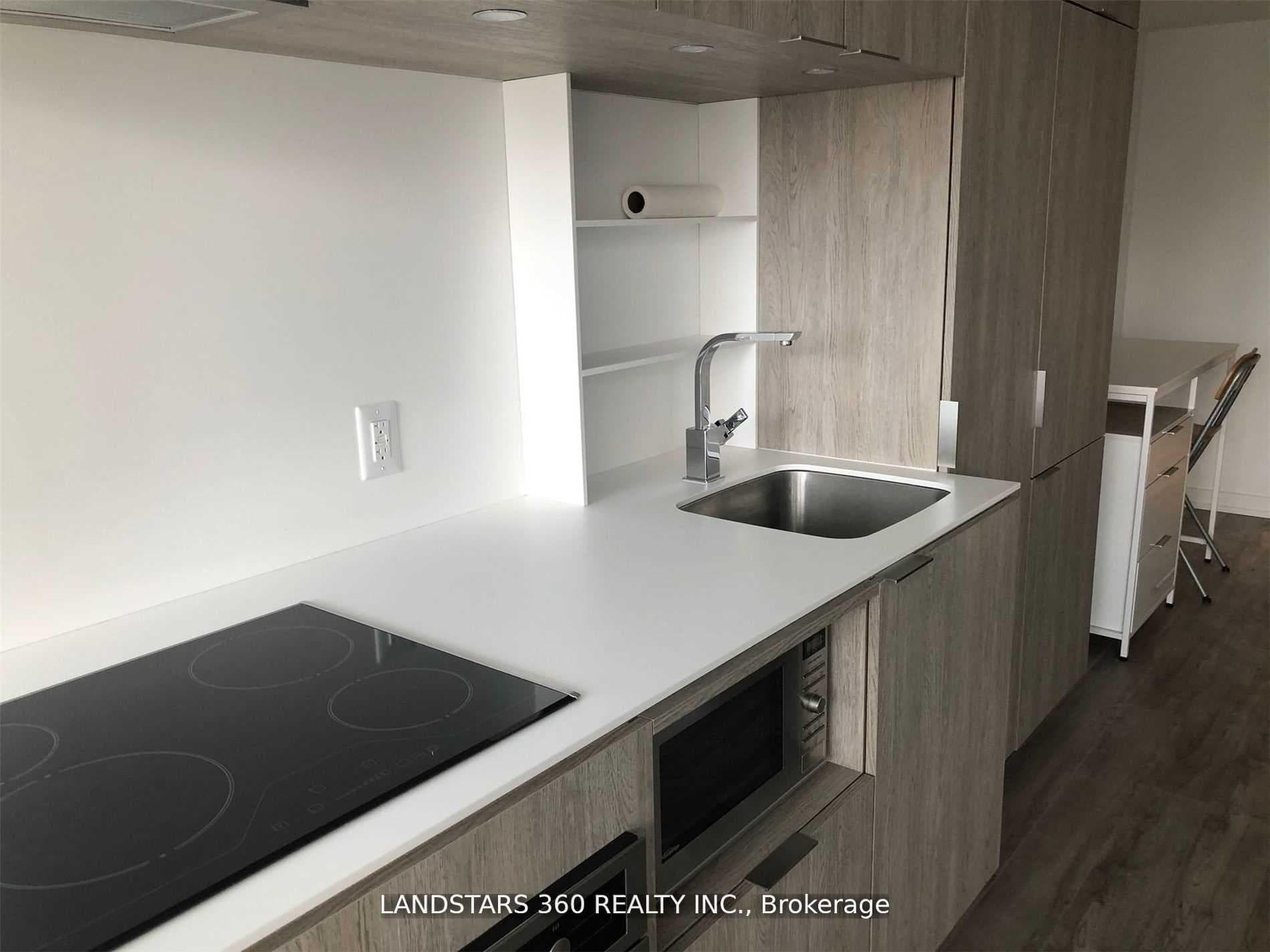 77 Shuter Street Unit 609 photo 9