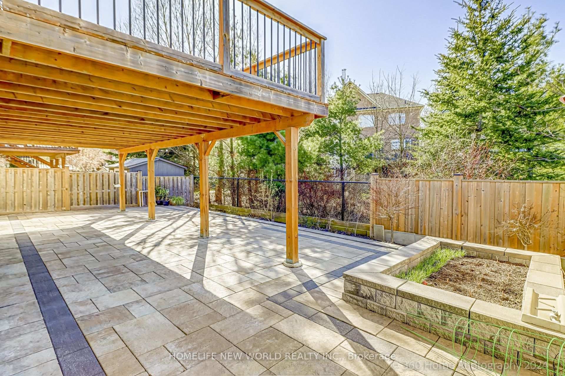 55 Brucefield Court photo 33