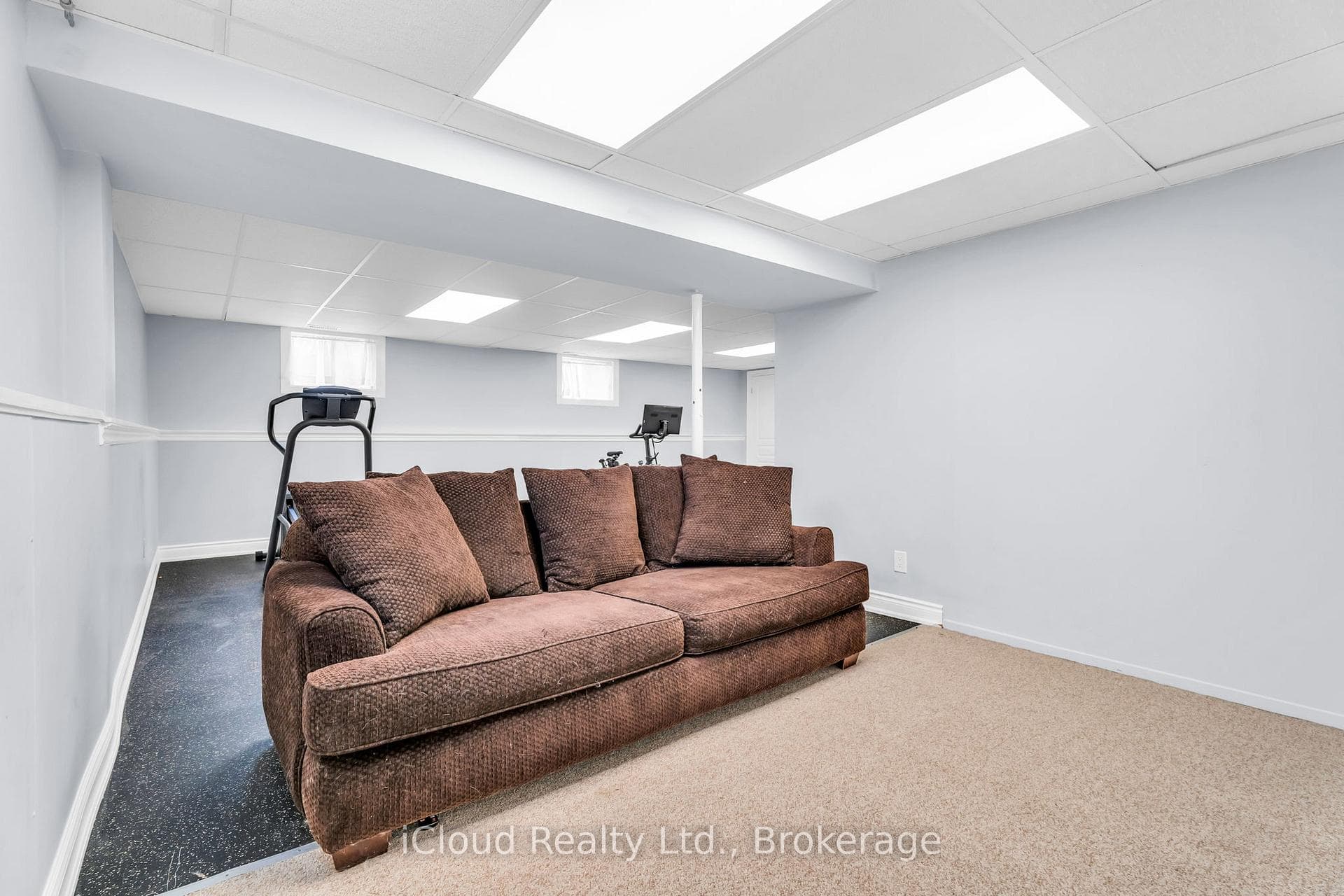 512 Mary Street photo 31