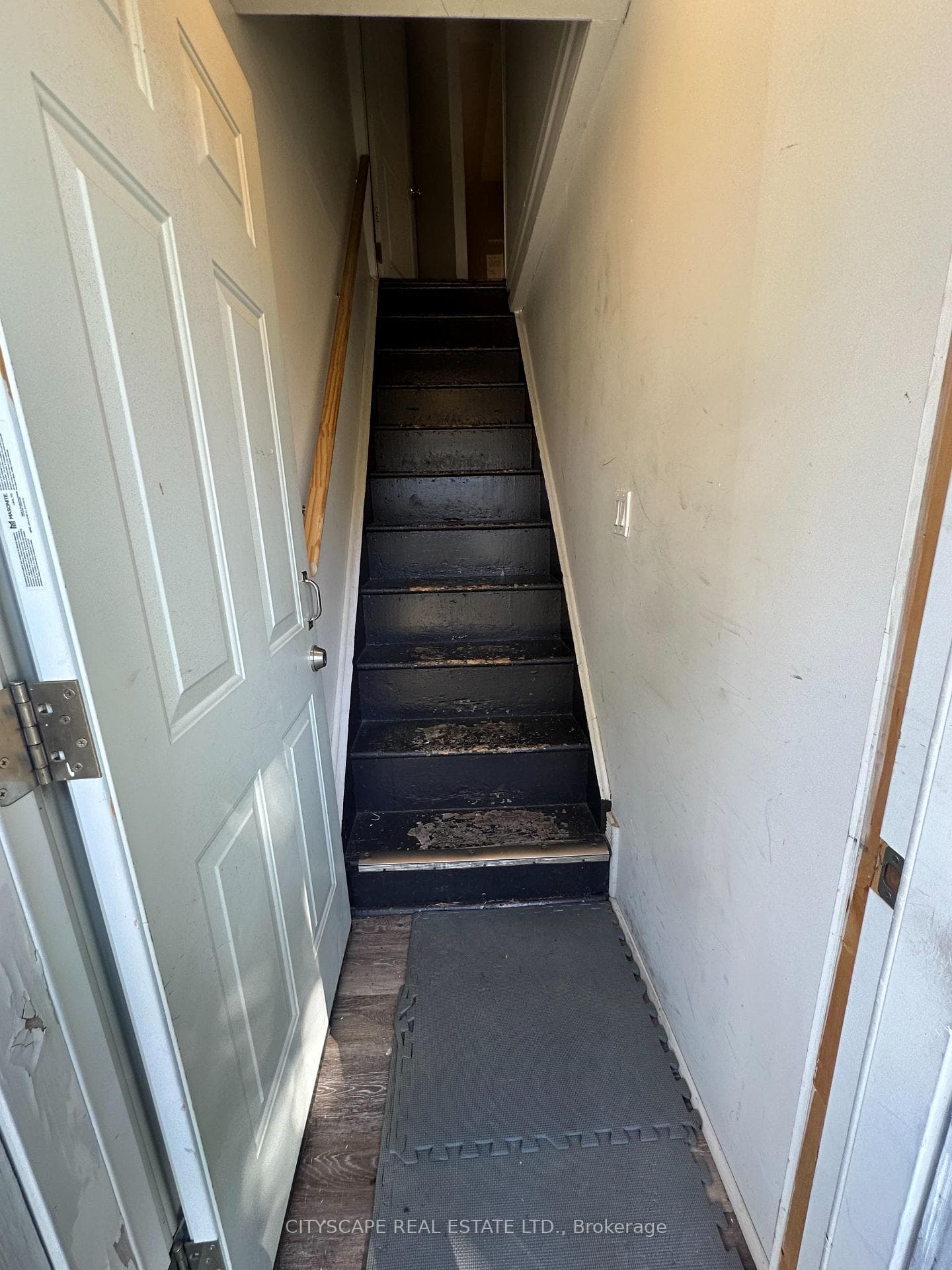 102 Gray Street photo 15