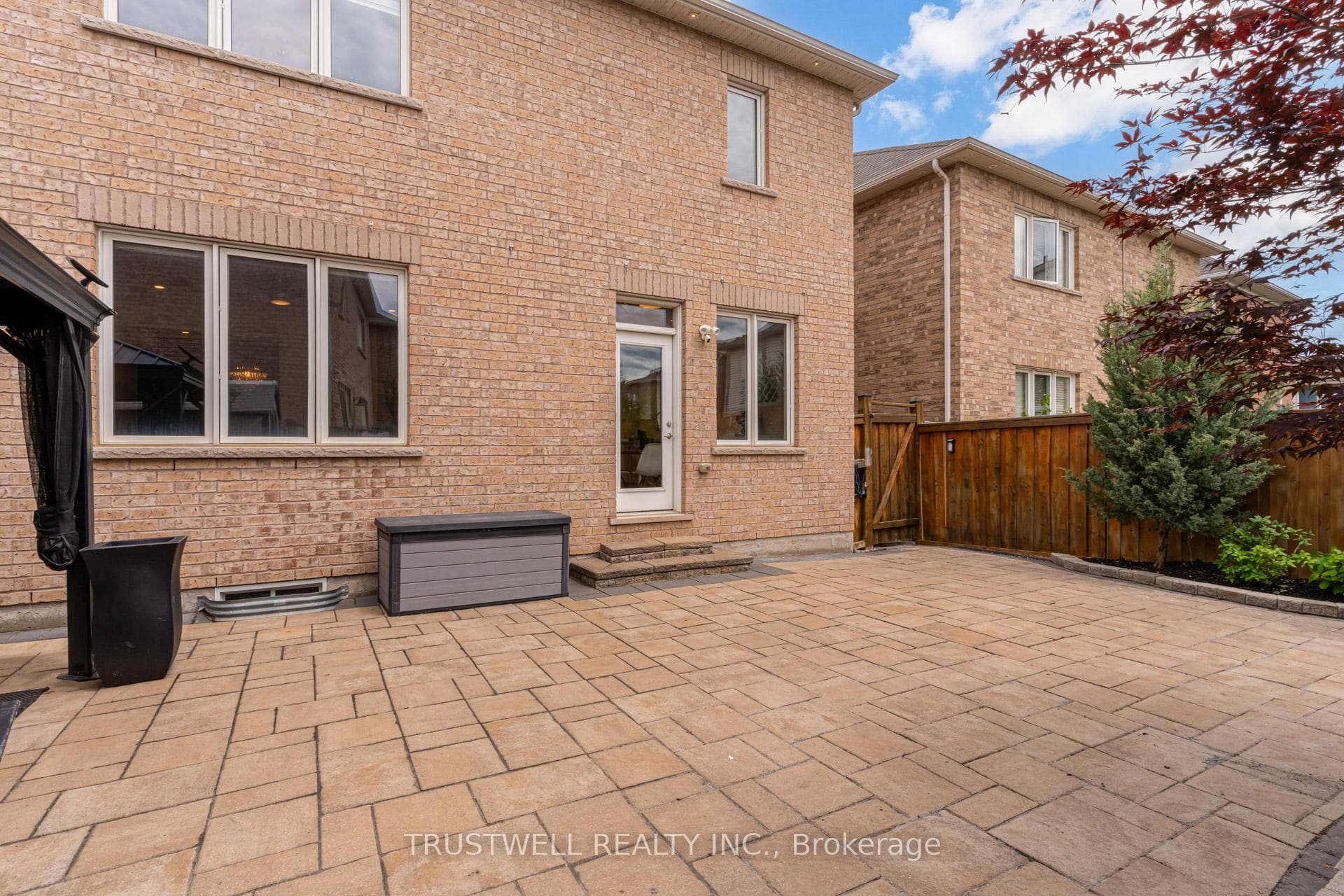 334 Trudeau Drive photo 50