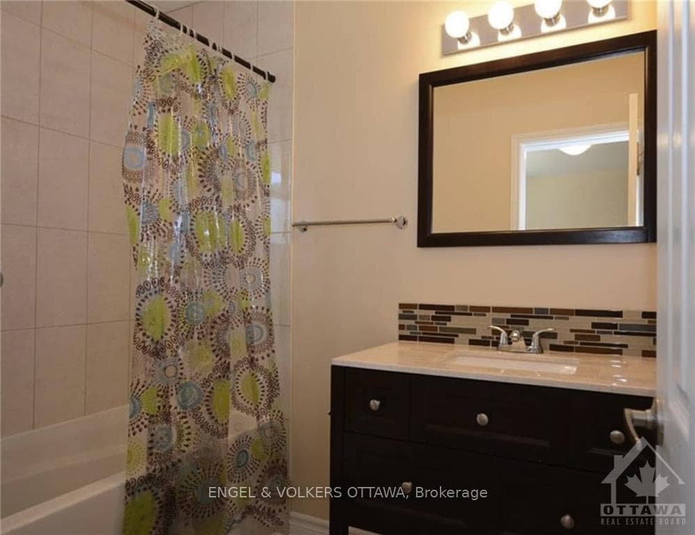 912 FAIRLAWN Avenue photo 9