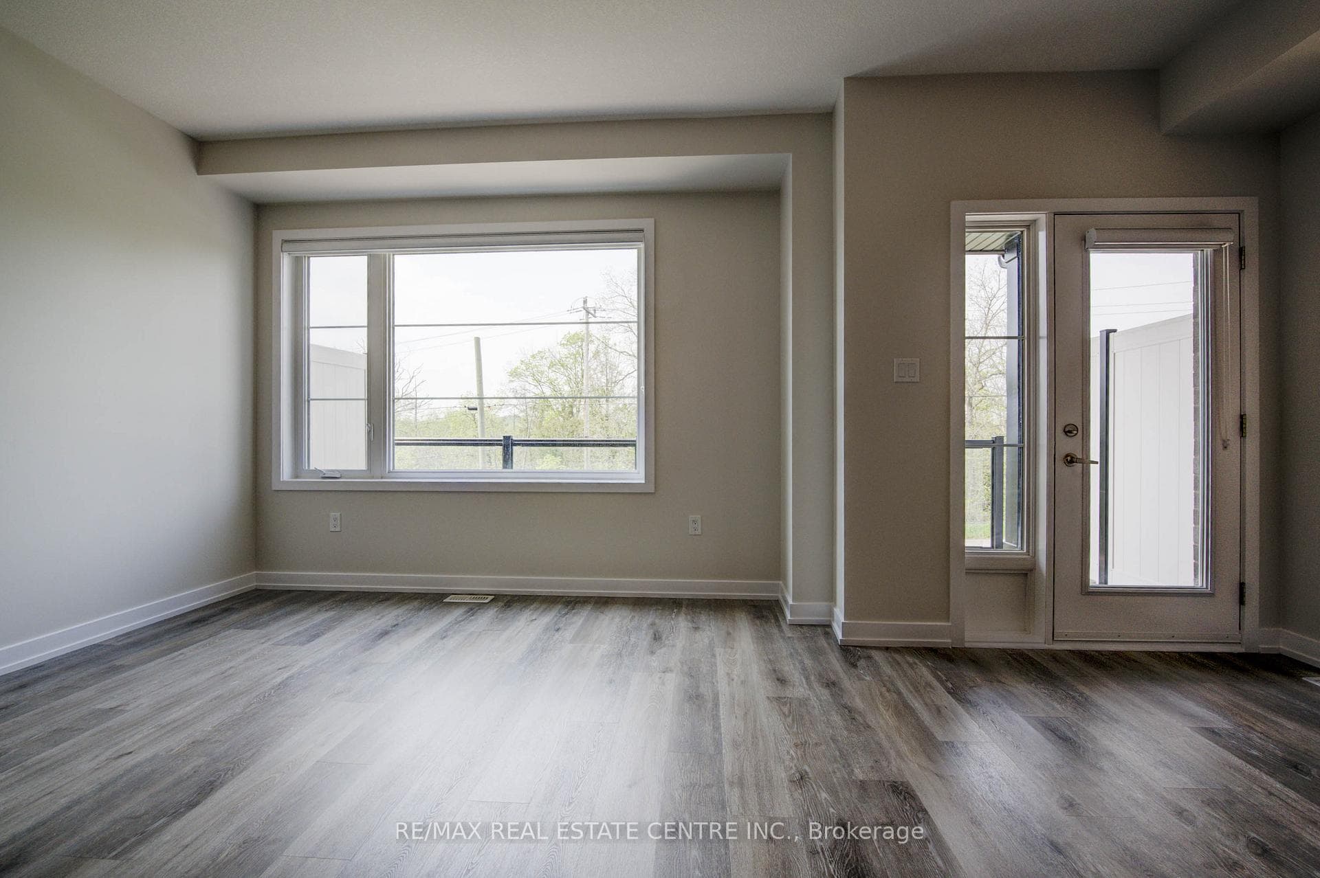 350 River Road Unit 7 photo 15