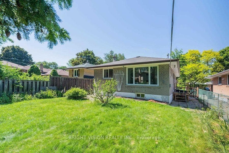 29 Stoney Creek Drive Unit Bsmt photo 13