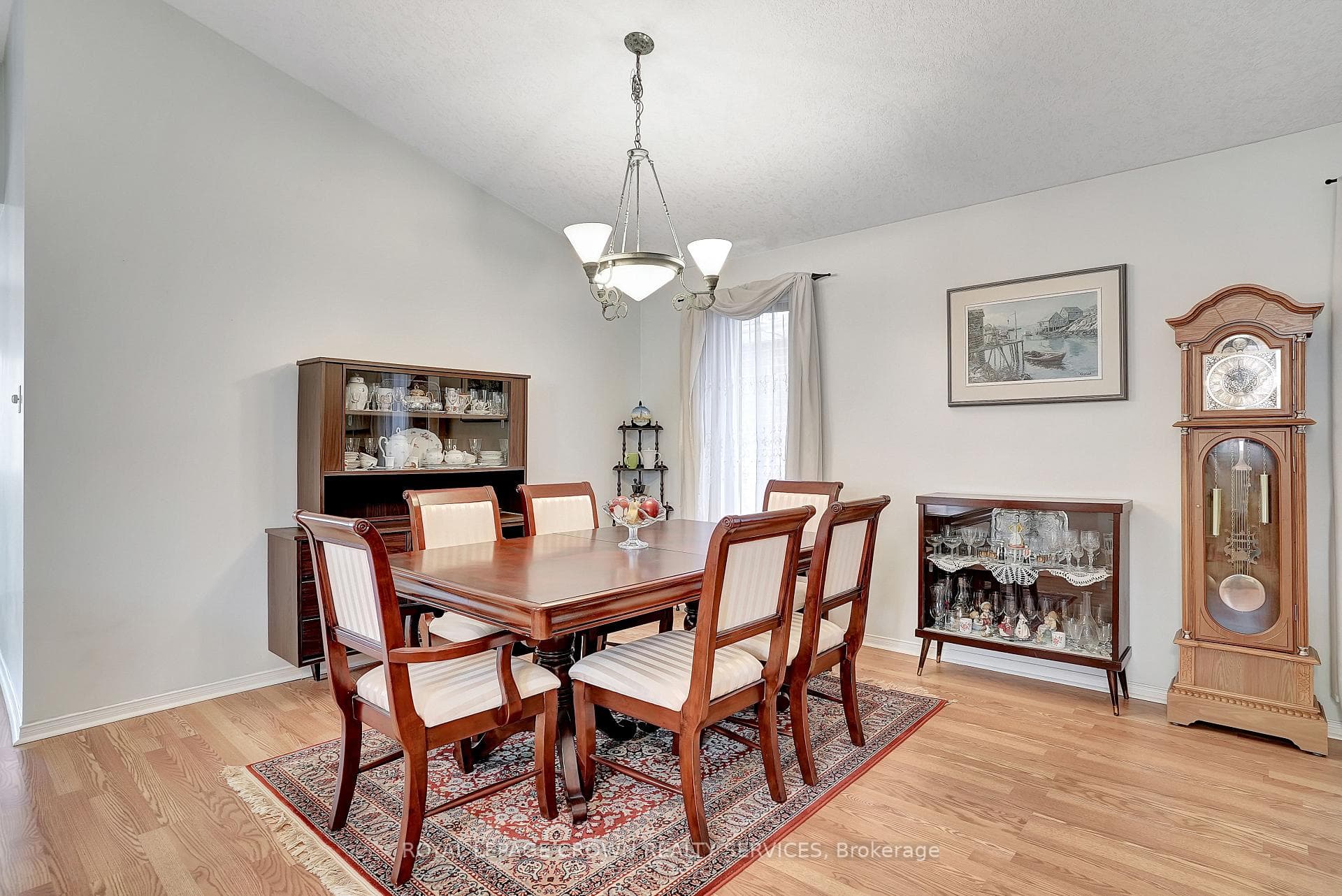 62 Thompson Drive photo 7
