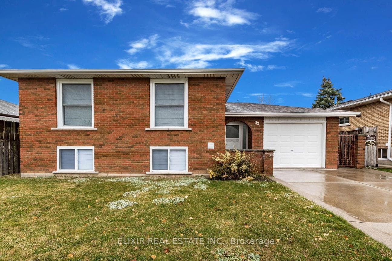 32 Seaton Place Drive photo 2