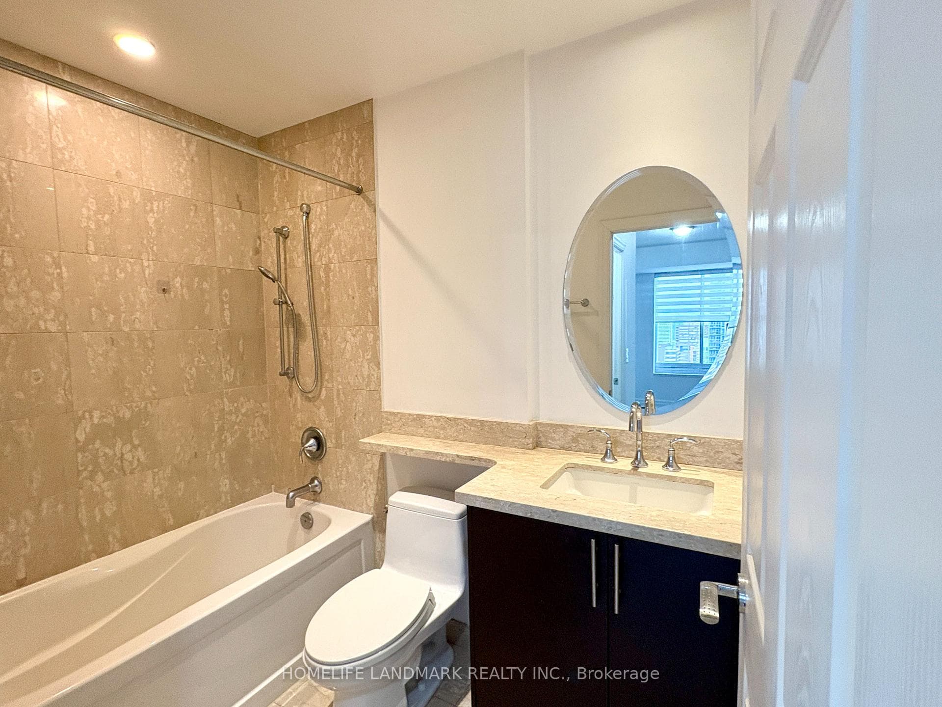 35 Balmuto Street Unit 2102 photo 18
