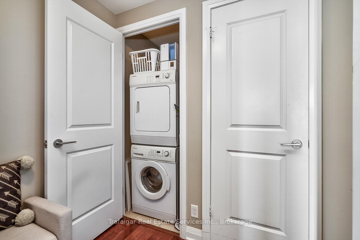 1055 Southdown Road Unit 512 photo 5