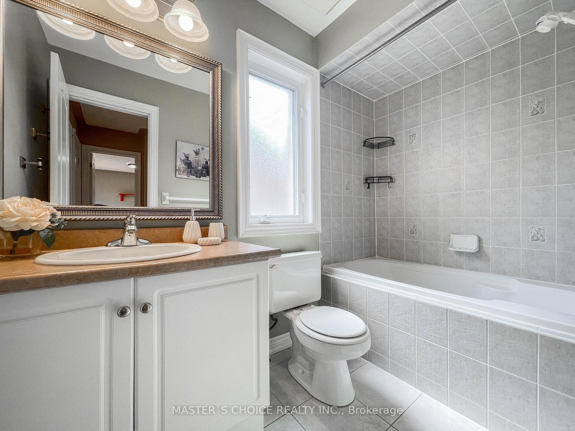 56 Saint Damian Avenue photo 26