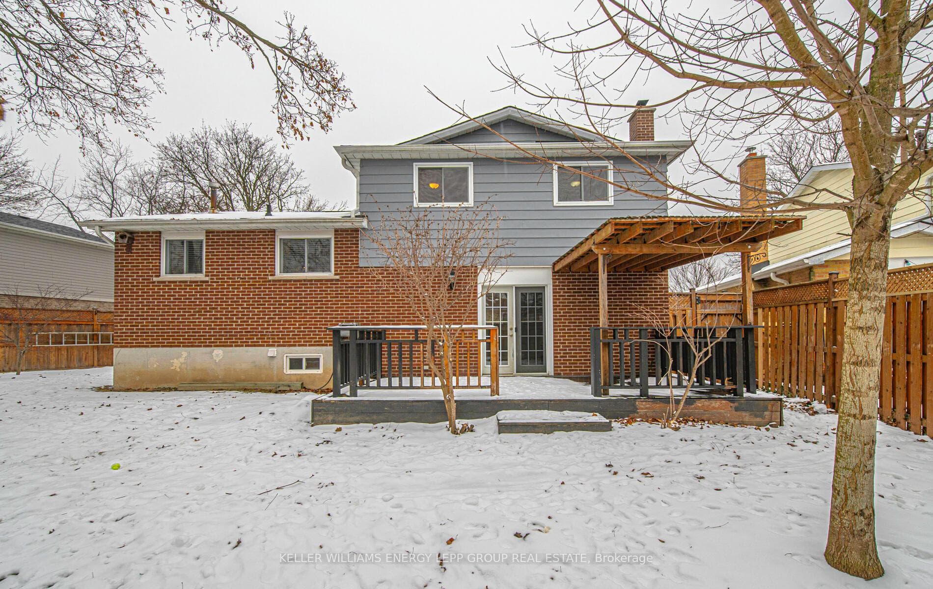 20 Kenton Court photo 34