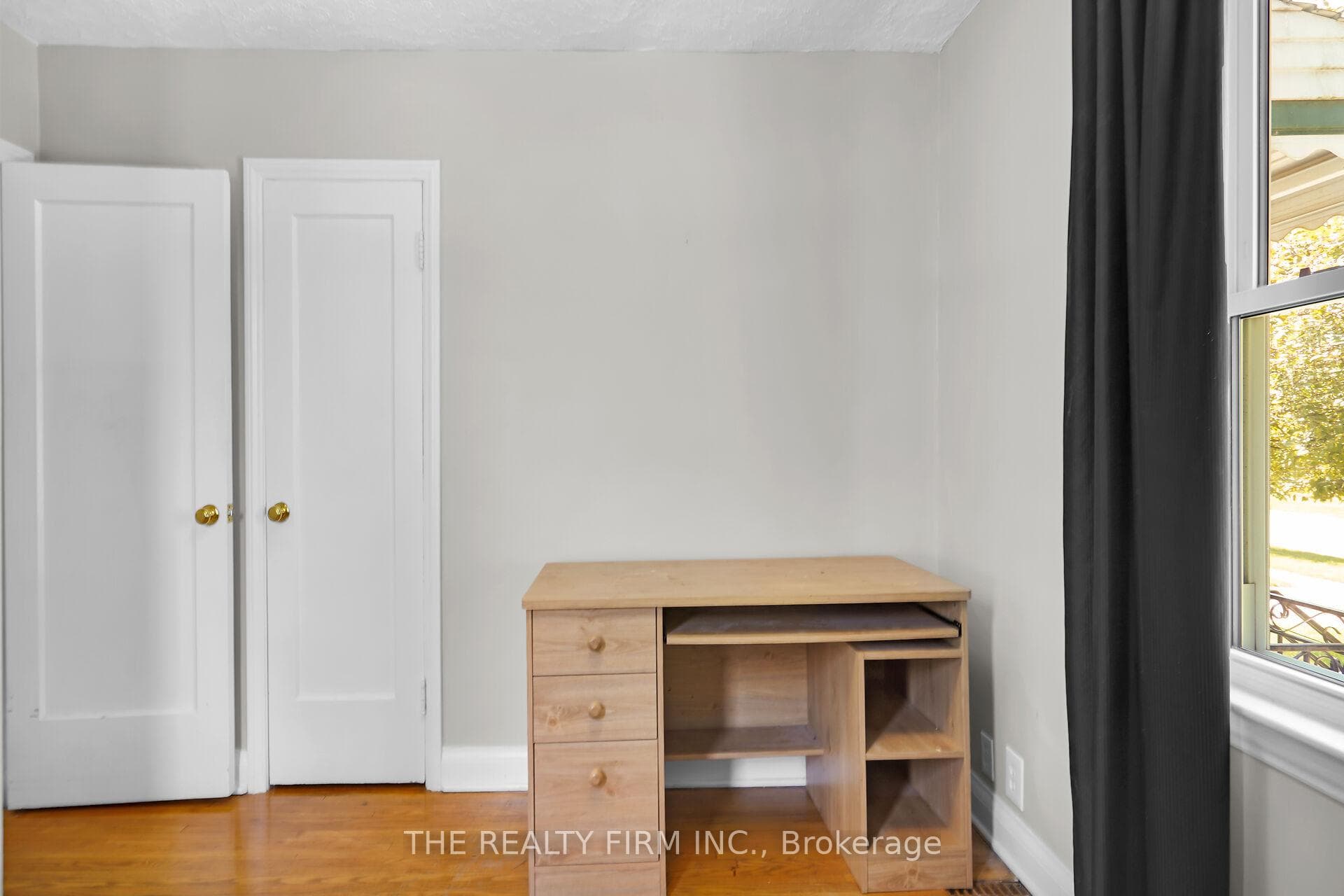 370 Spruce Street photo 21