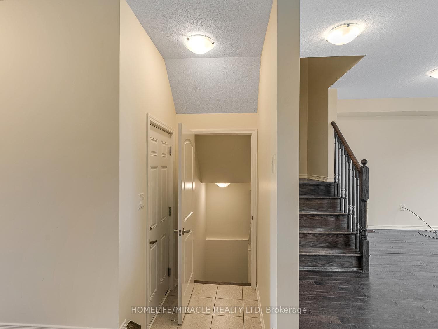 278 BEDROCK Drive photo 20