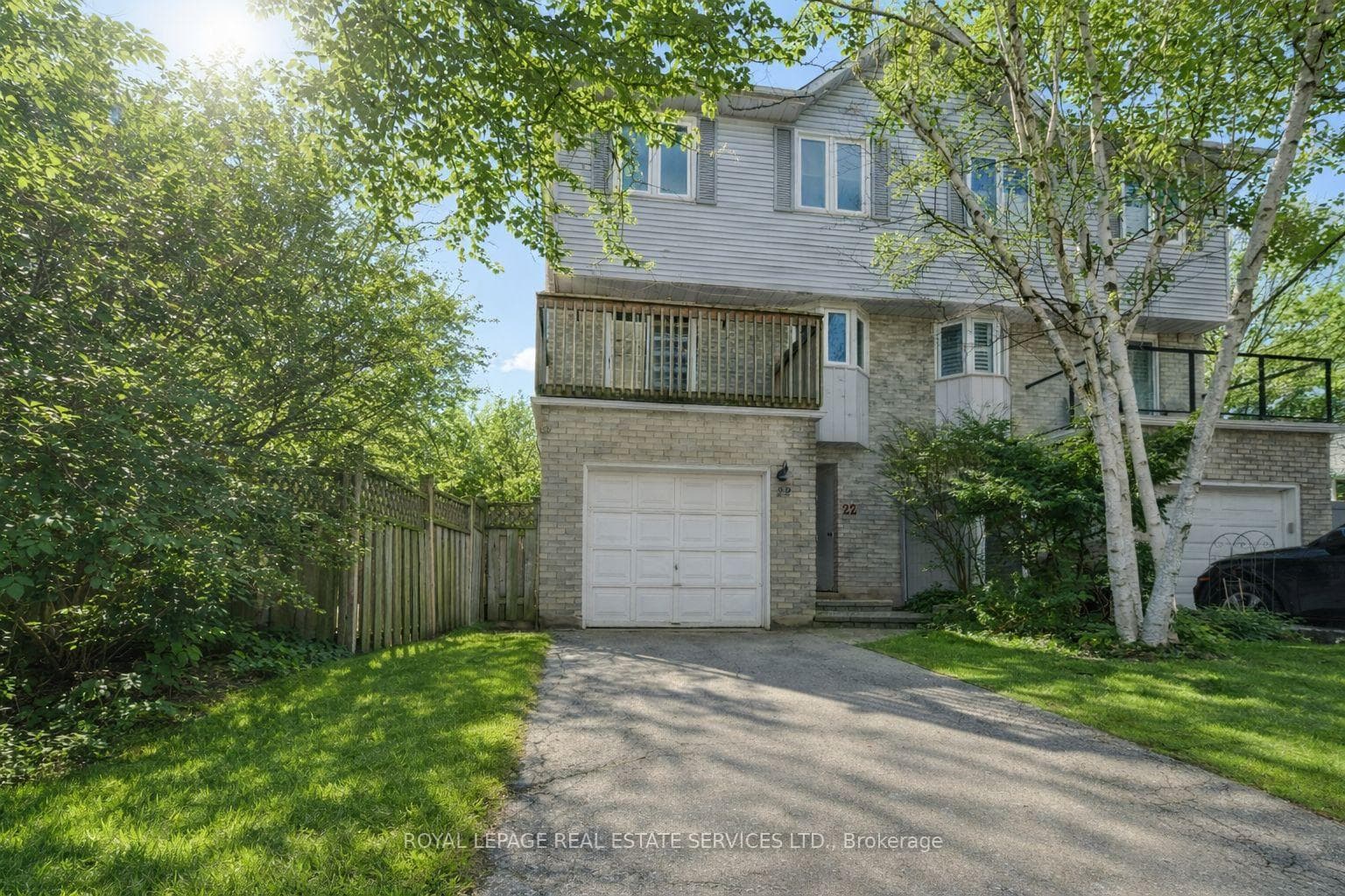 Mariner's Reach - Lakeside Living in Bronte!