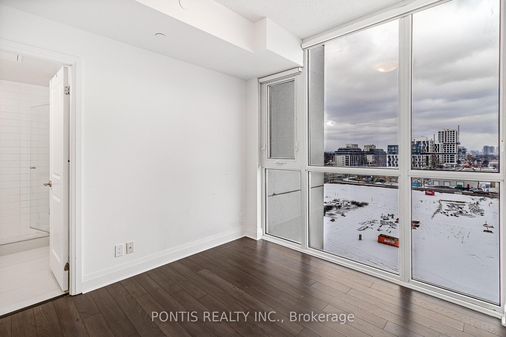 17 Zorra Street Unit 606 photo 20