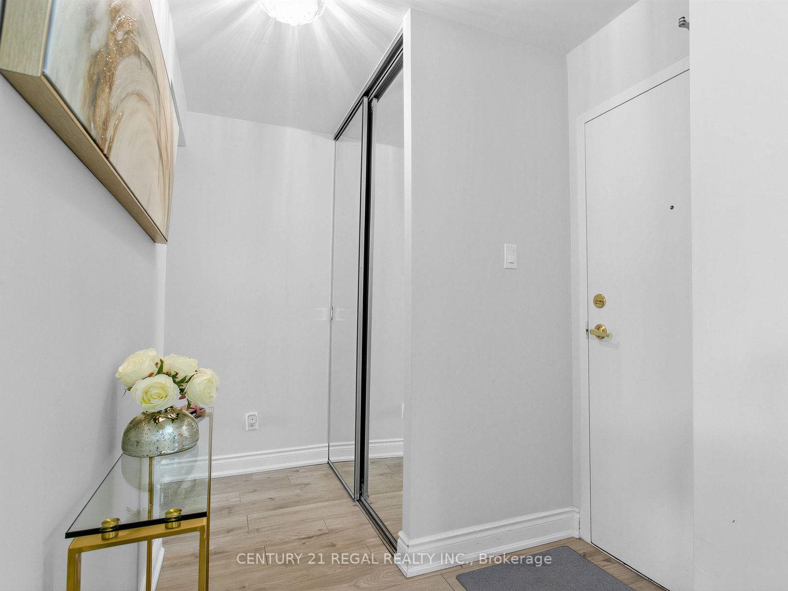 40 Baif Boulevard Unit 803 photo 21