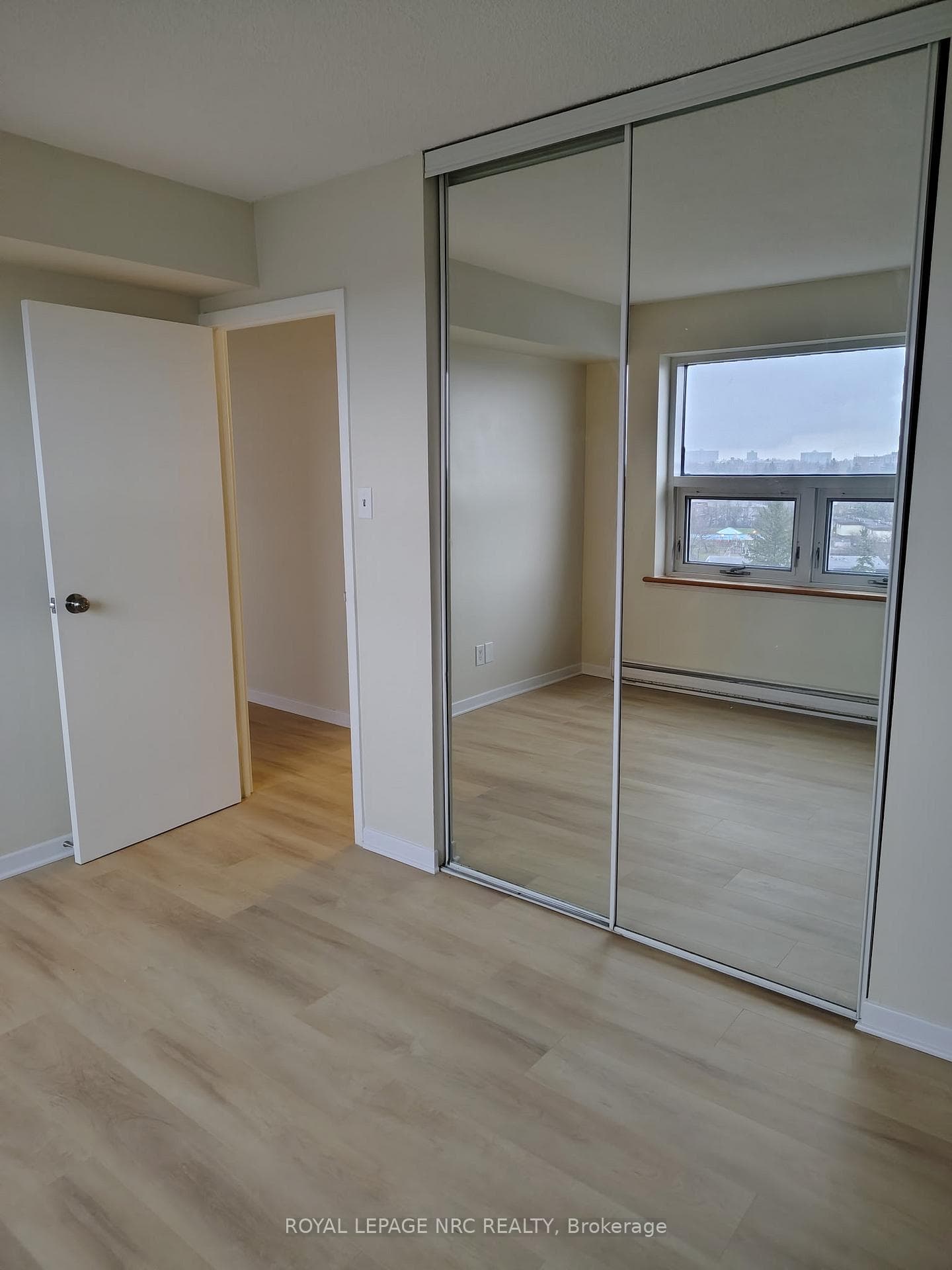 900 Dynes Road Unit 706 photo 17