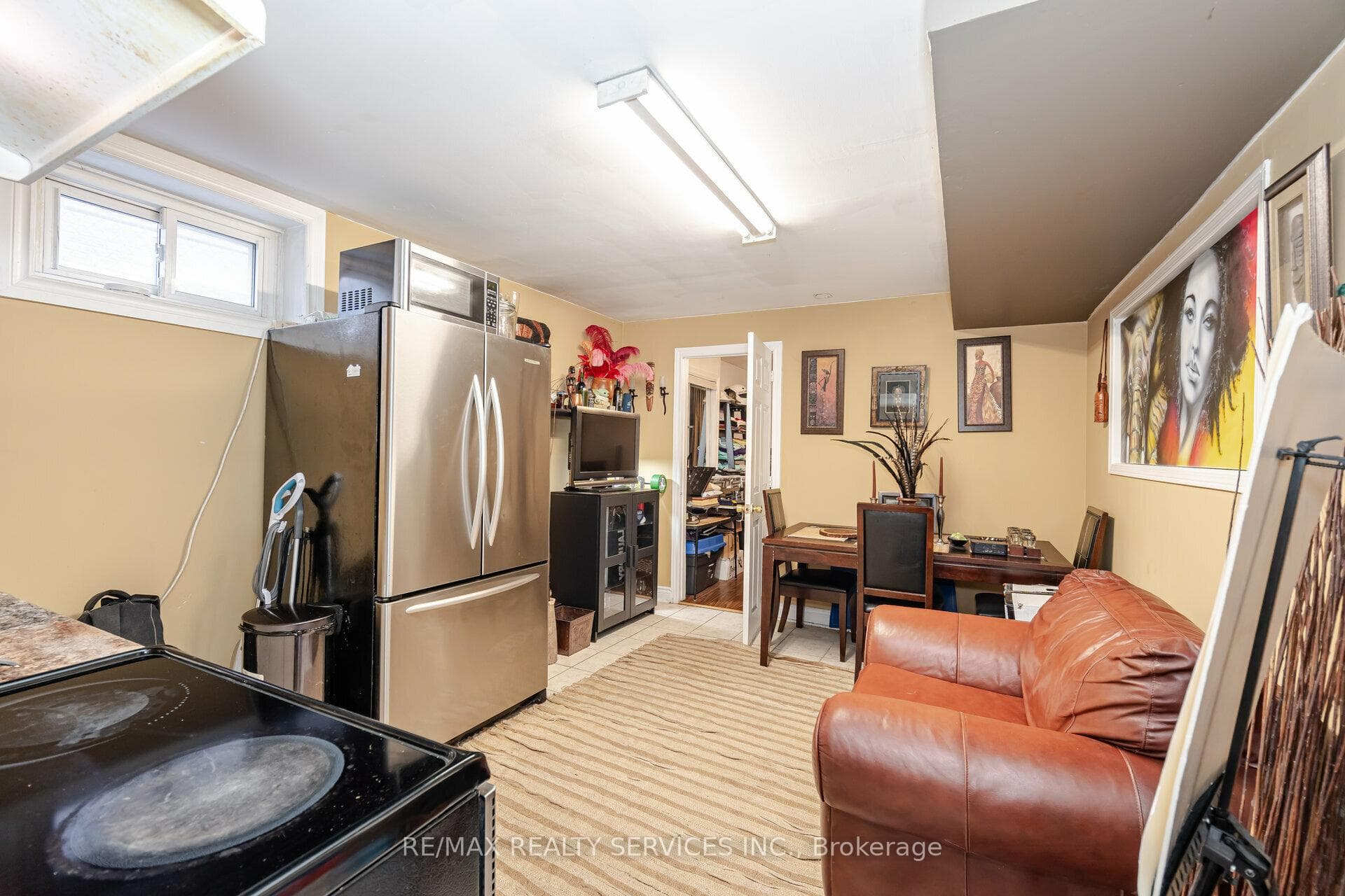 1 bedroom basement unit