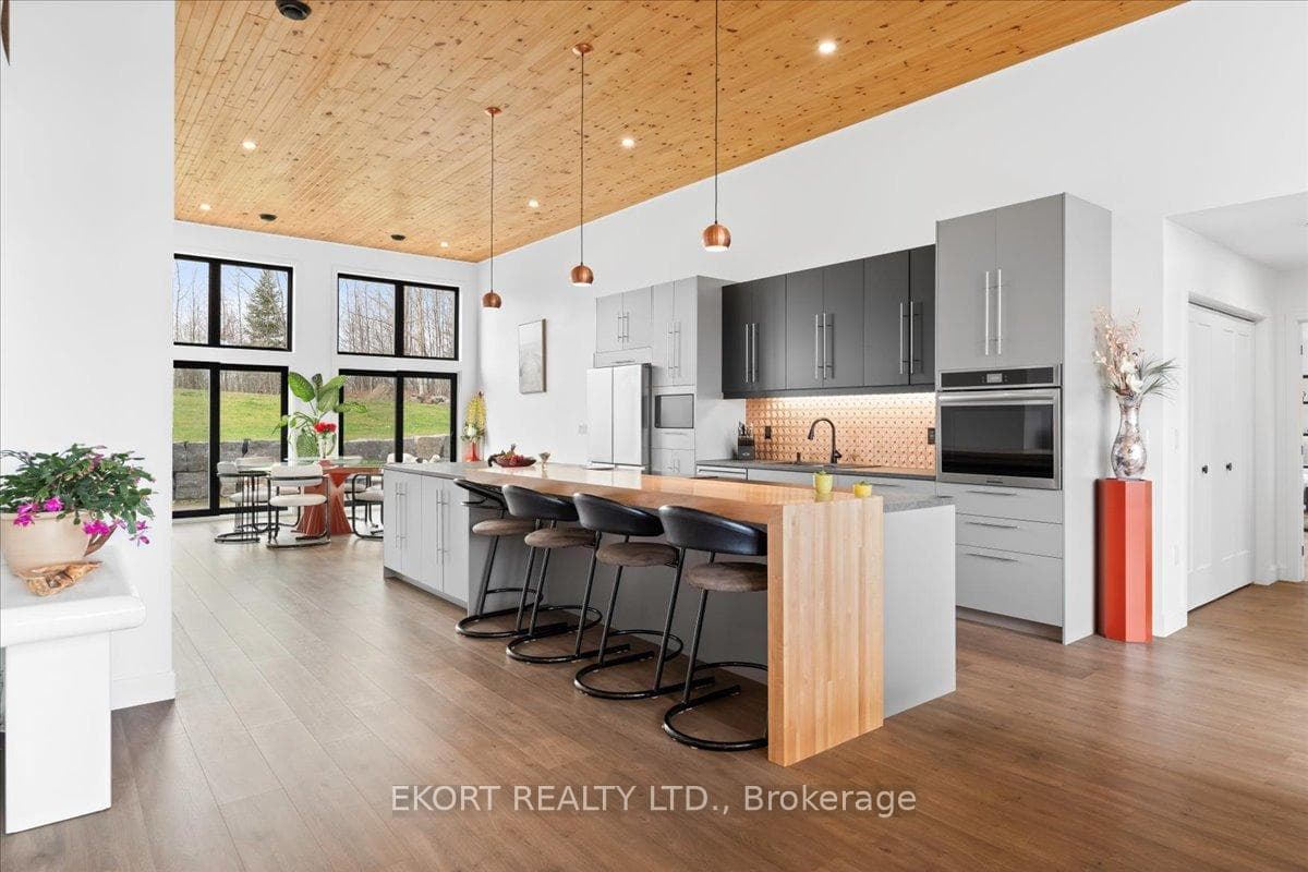 2223 Cooper Road photo 9