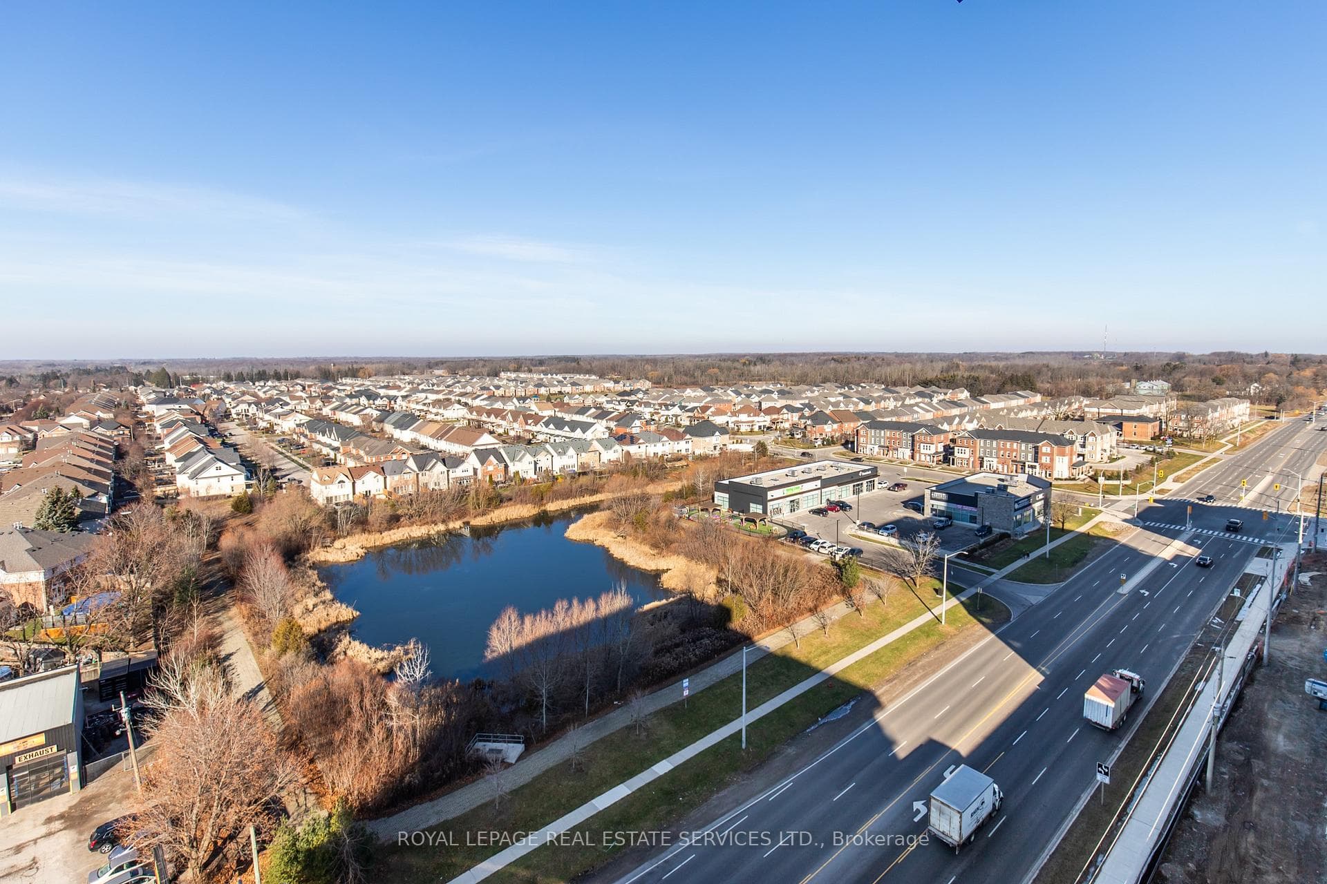Fabulous views from PENTHOUSE 1205