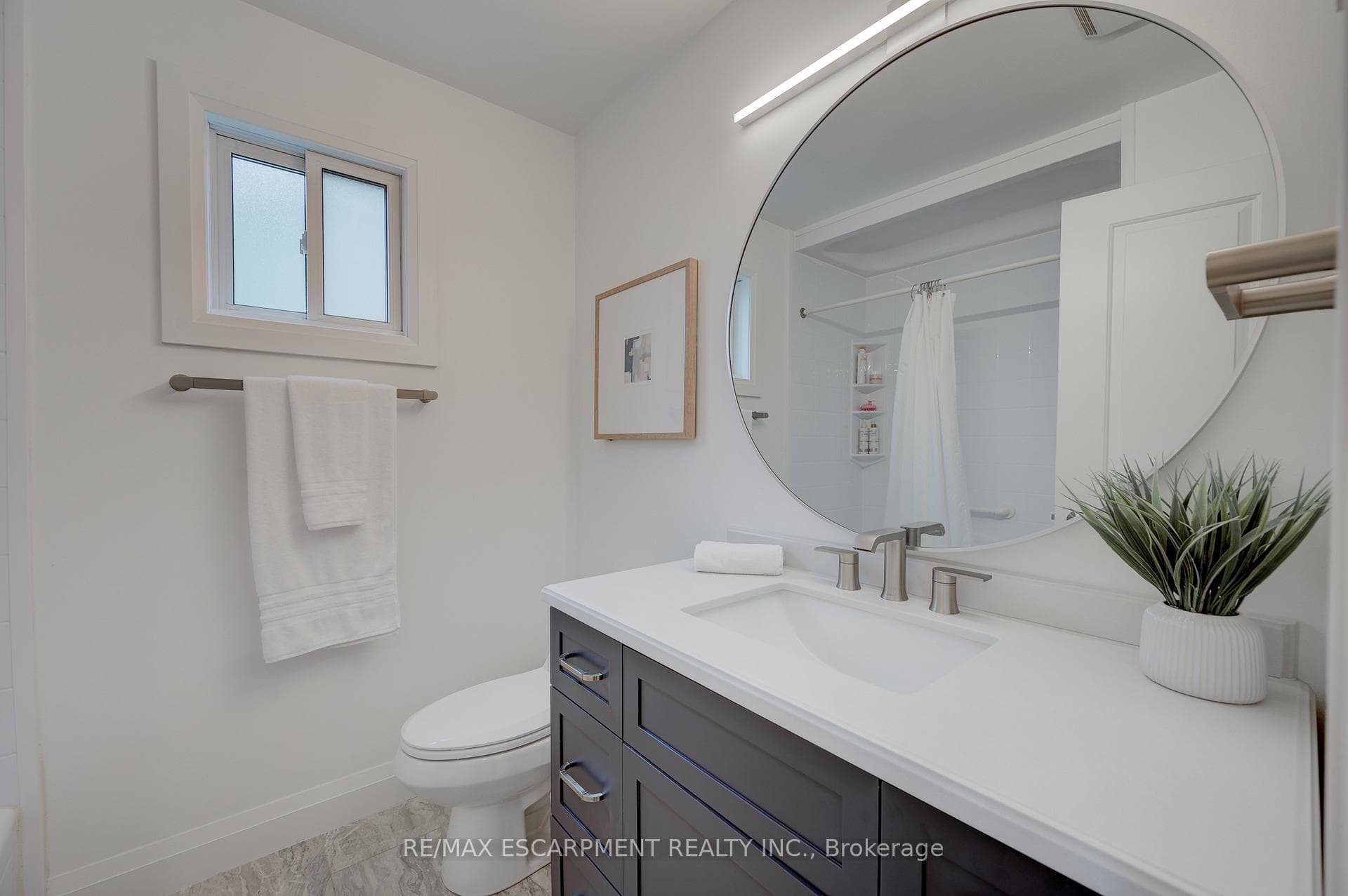 540 Sheraton Road Unit 60 photo 24