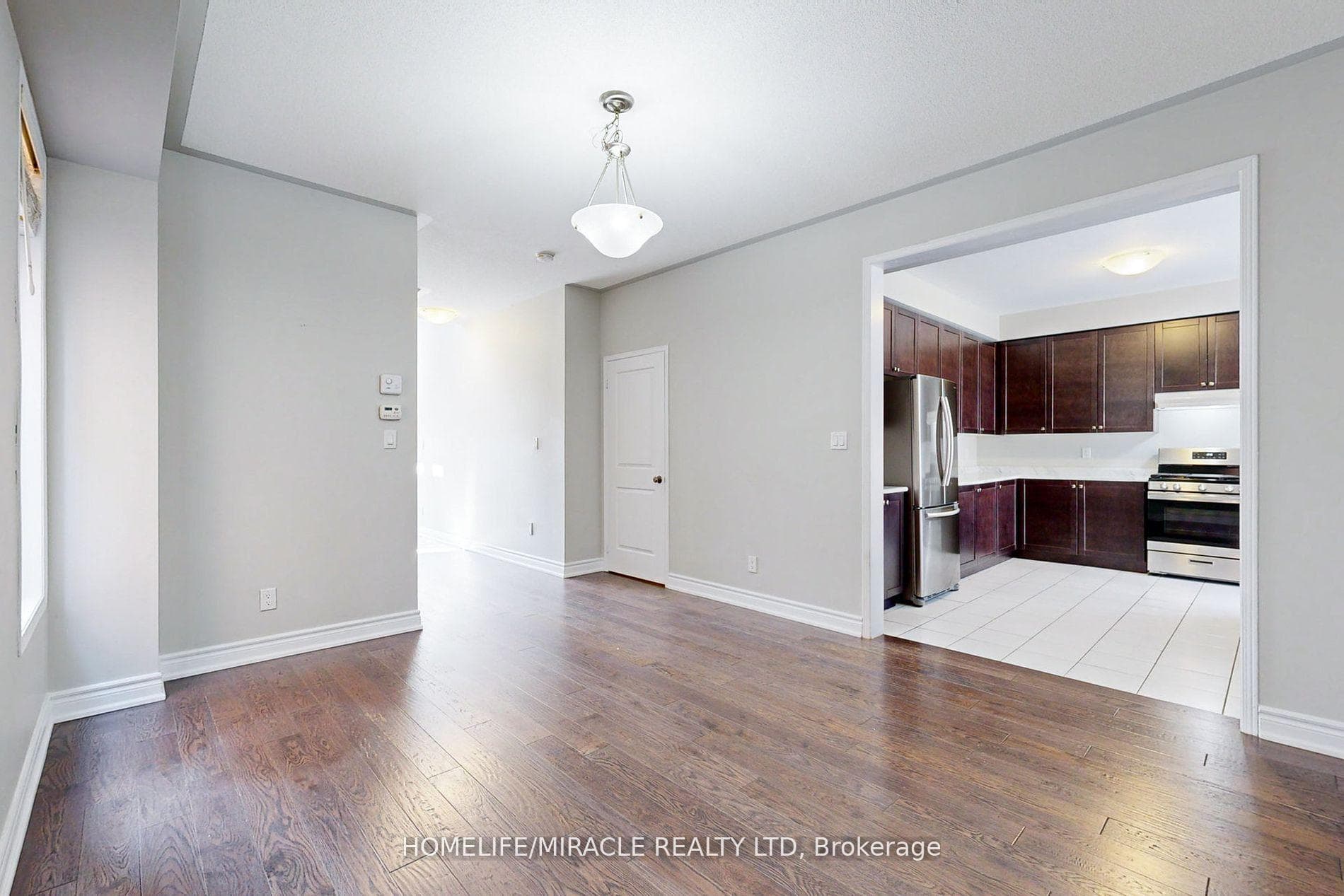 11 Willoughby Way photo 9