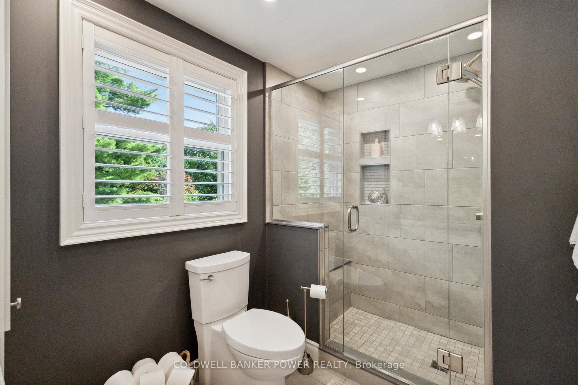 202 Wychwood Park photo 28