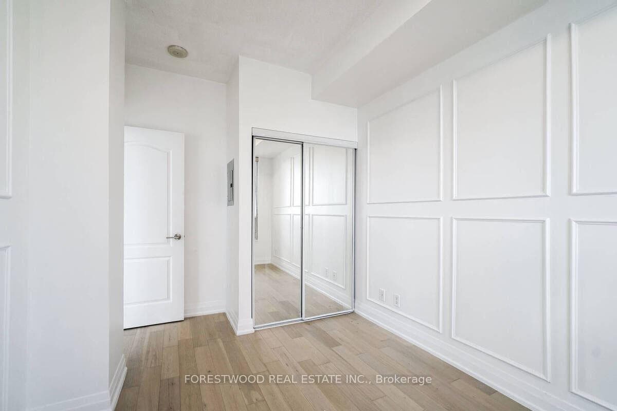 4090 Living Arts Drive Unit 2702 photo 16