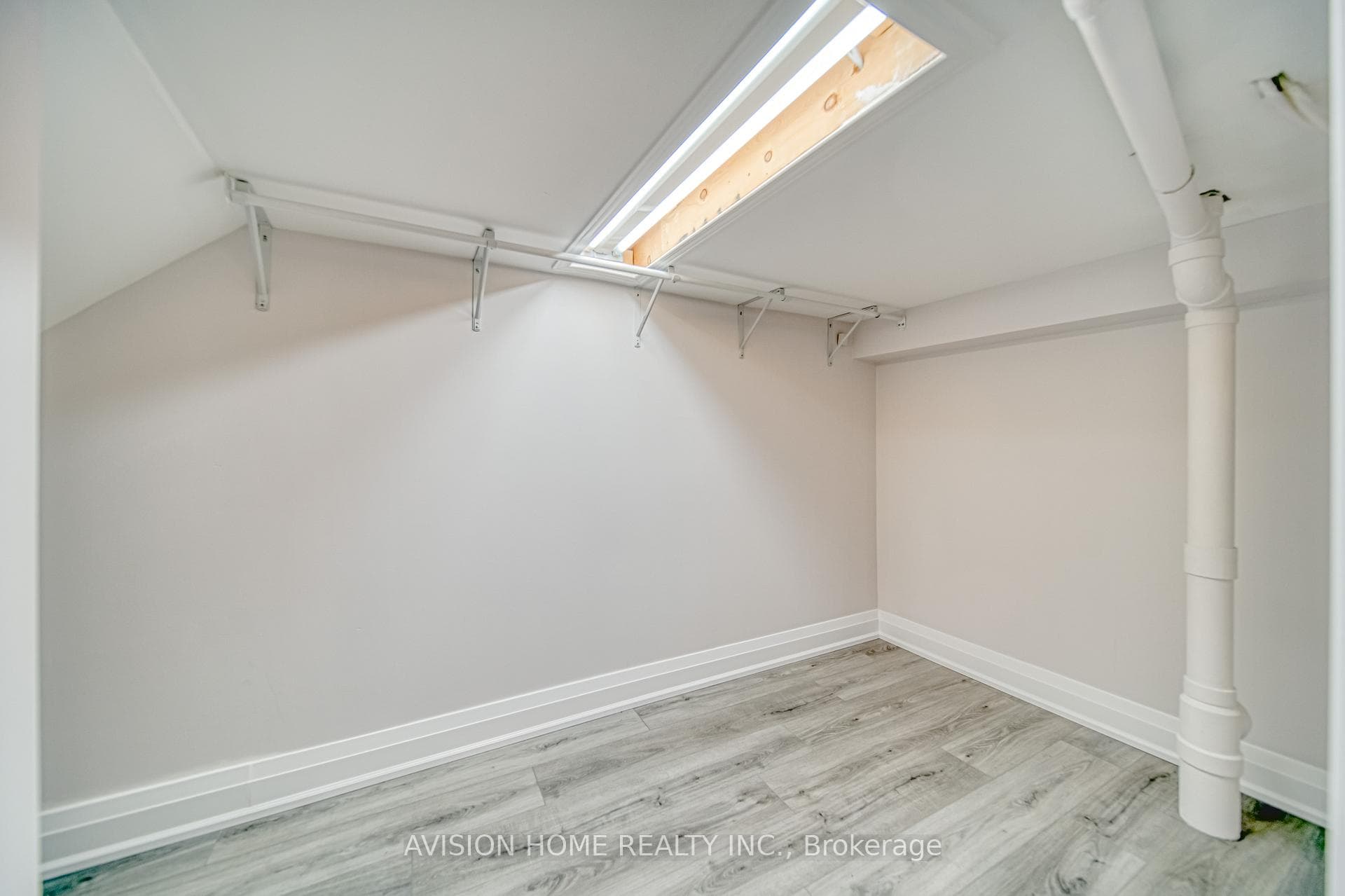 25 William Grant Road photo 35