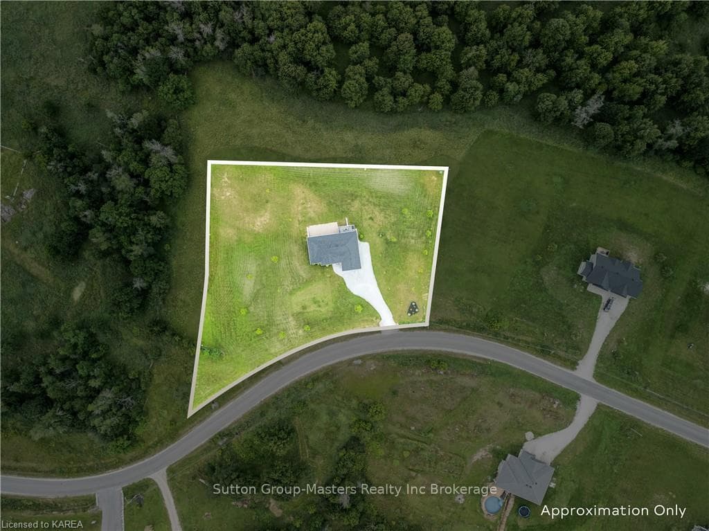 114 ERNEST Way photo 44