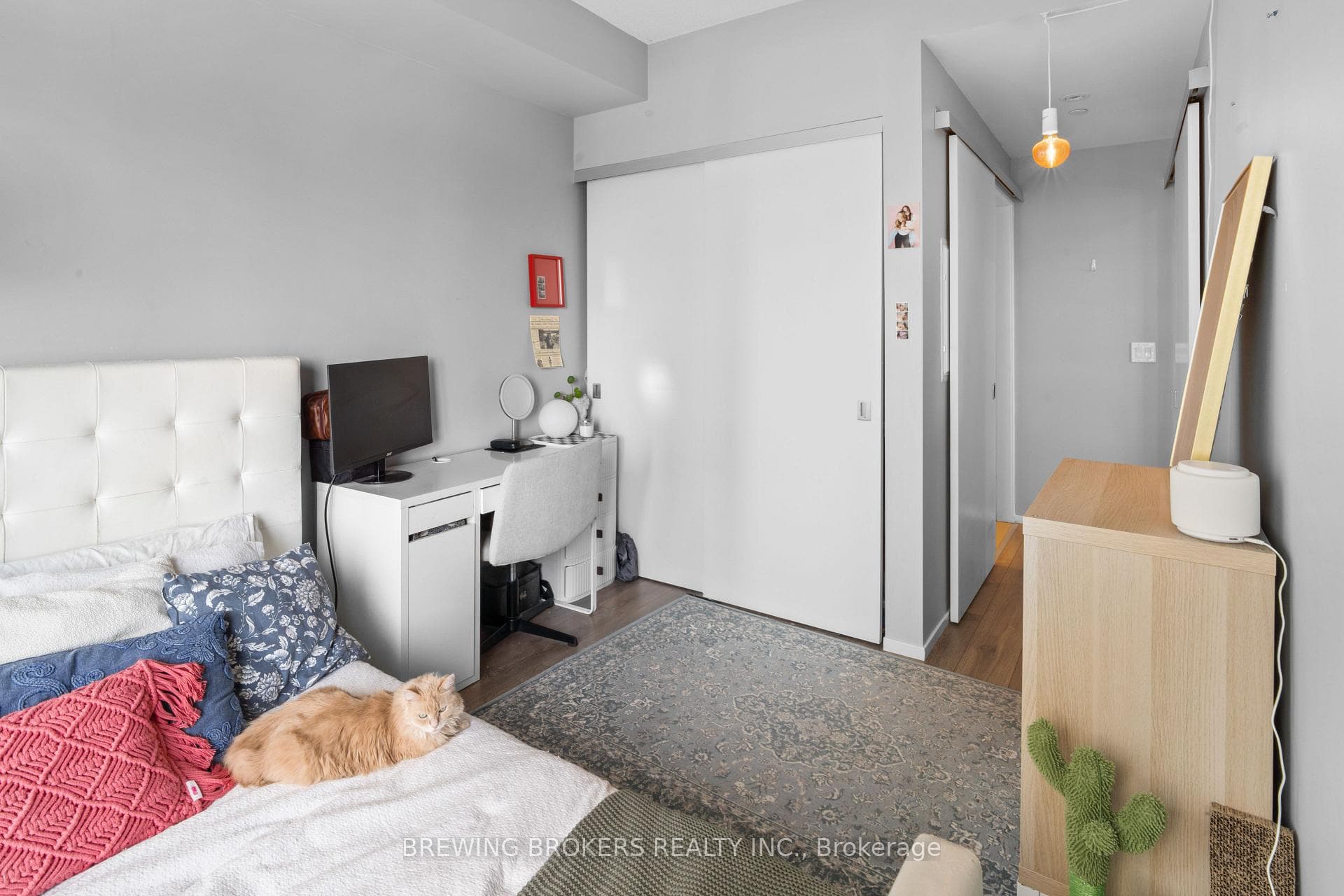 159 Dundas Street Unit 1705 photo 12