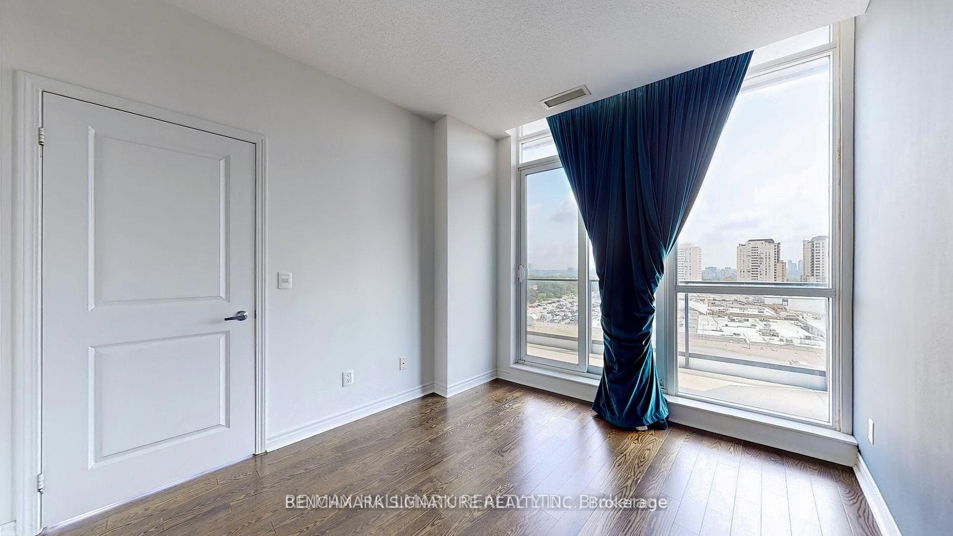 2885 Bayview Avenue Unit 730 photo 11