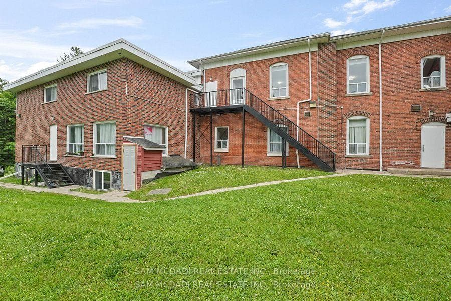 15 Faulkner Street Unit 104 photo 12