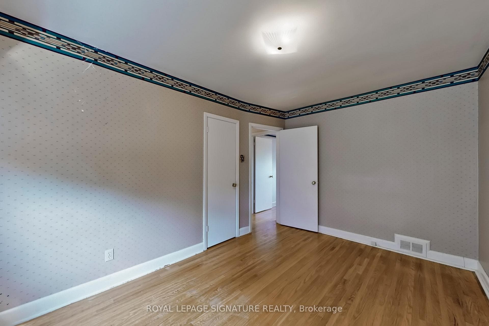 479 Drewry Avenue photo 15