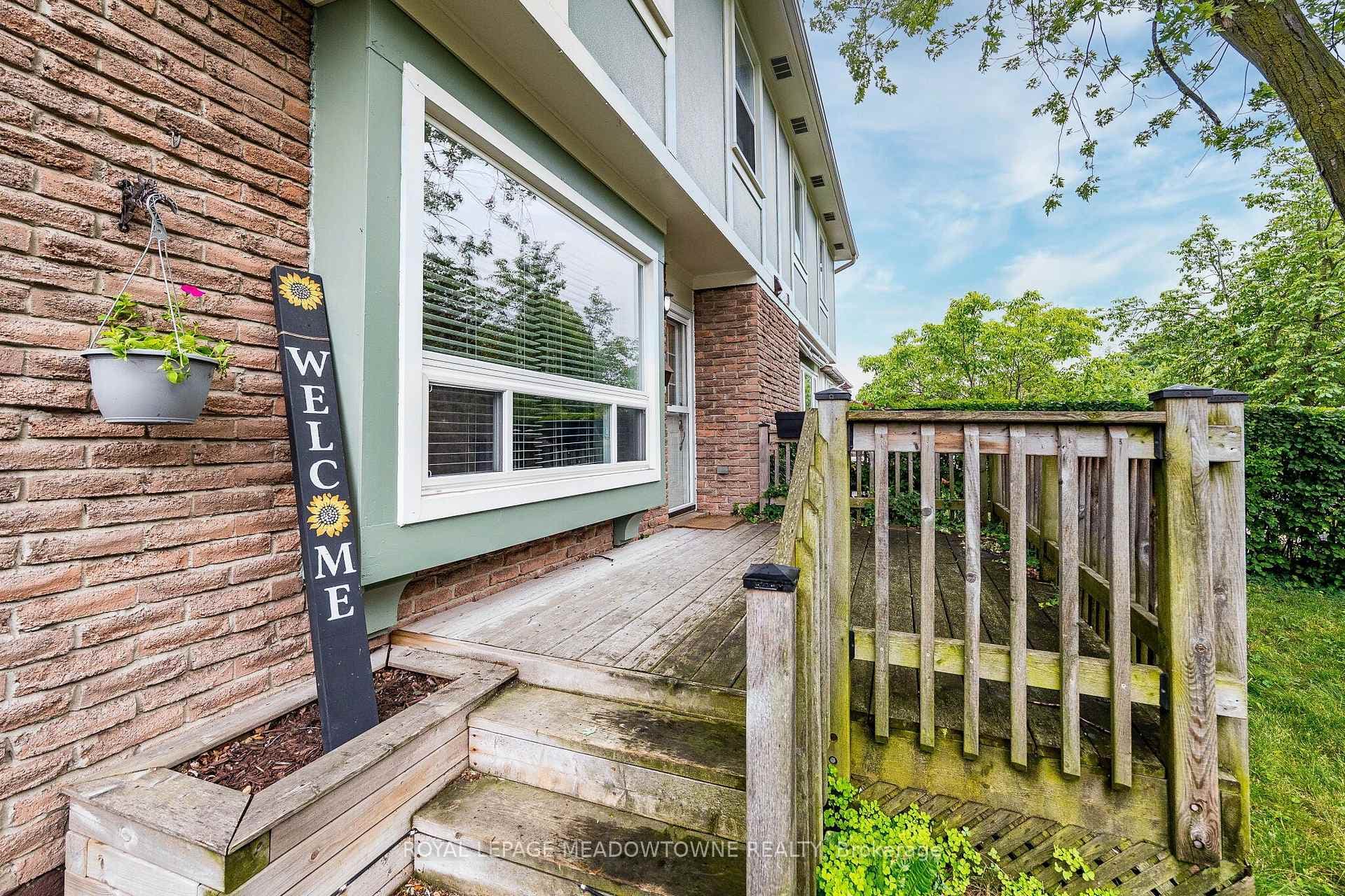 37 Salisbury Circle photo 4