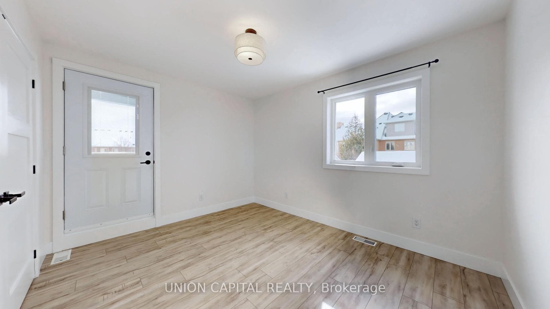 41B Cornell Common Road photo 14