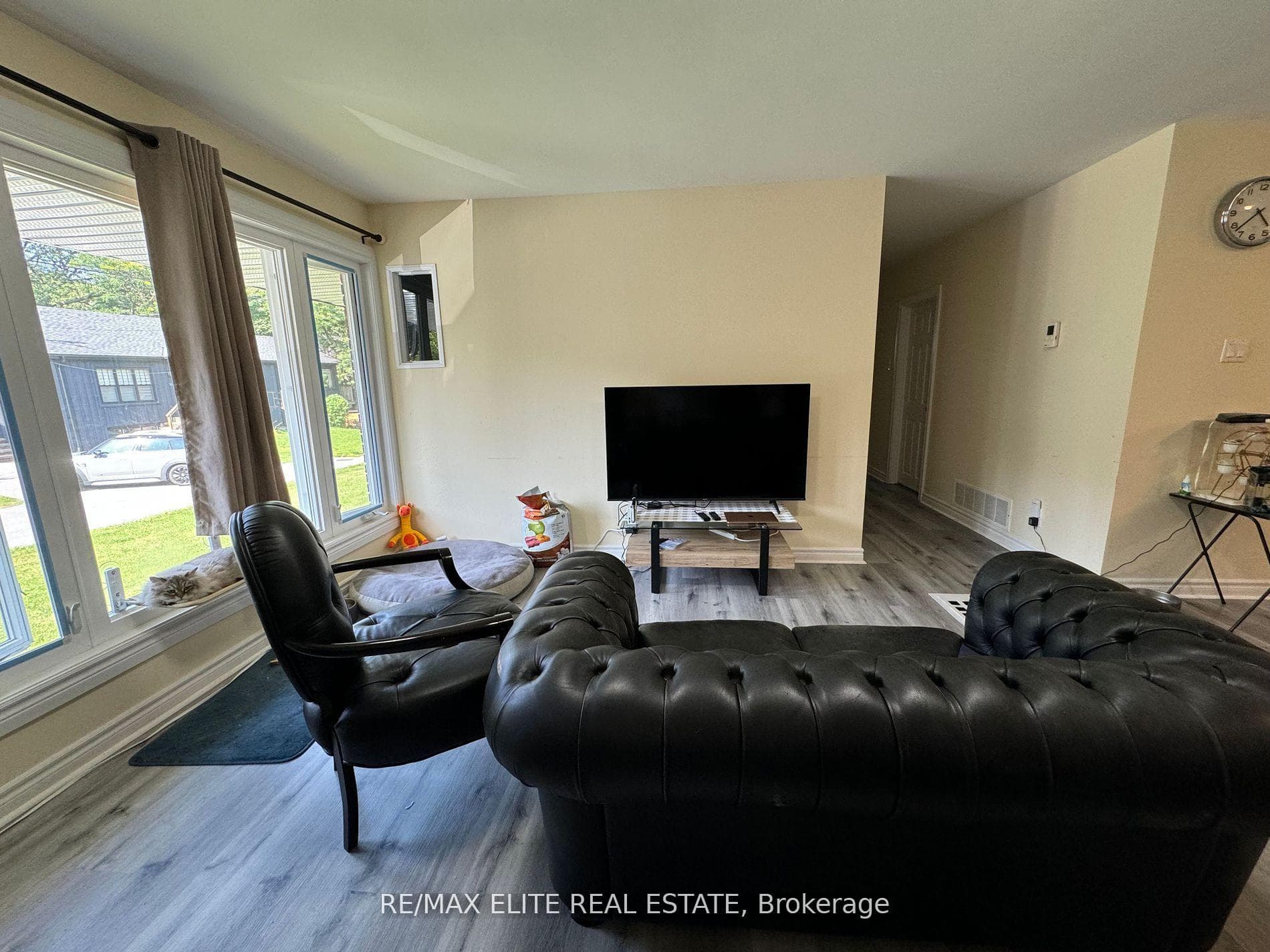 11 Gleason Avenue photo 6