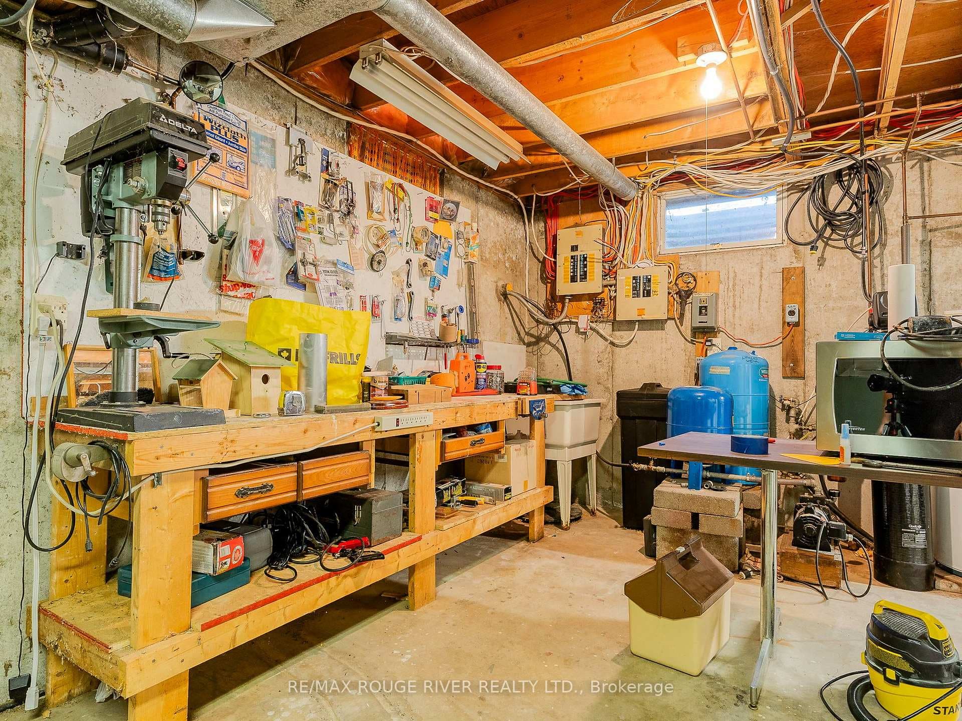 132 EARL Road photo 34