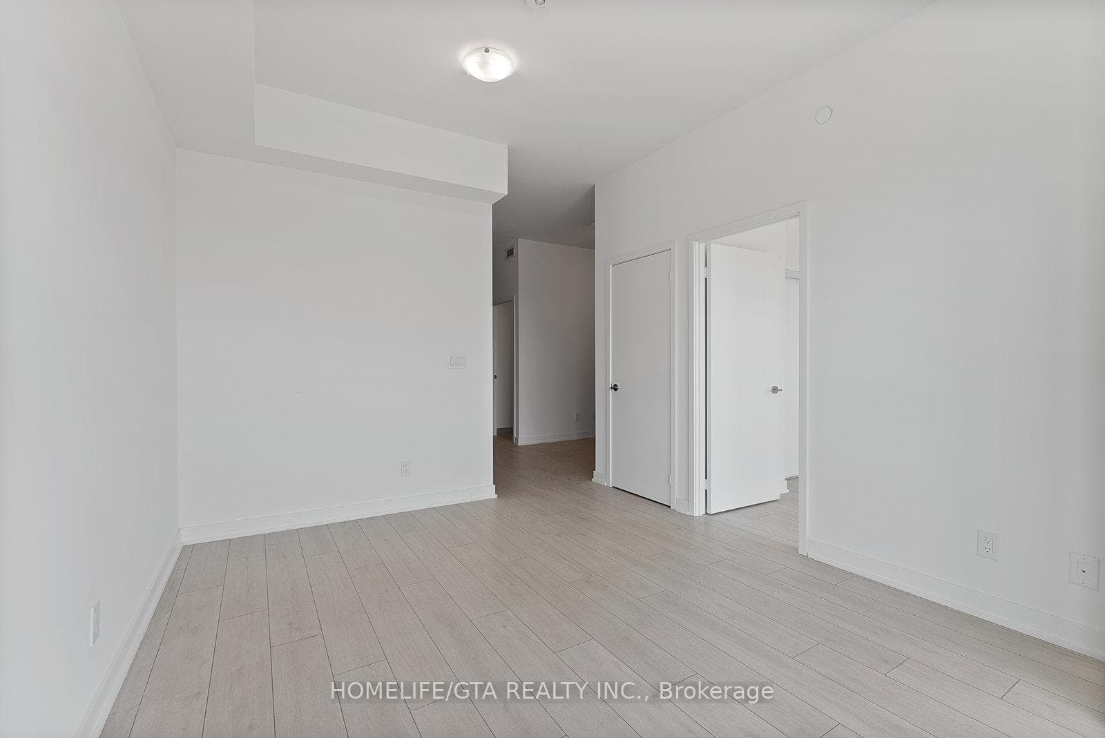 2033 Kennedy Road Unit 2909 photo 14