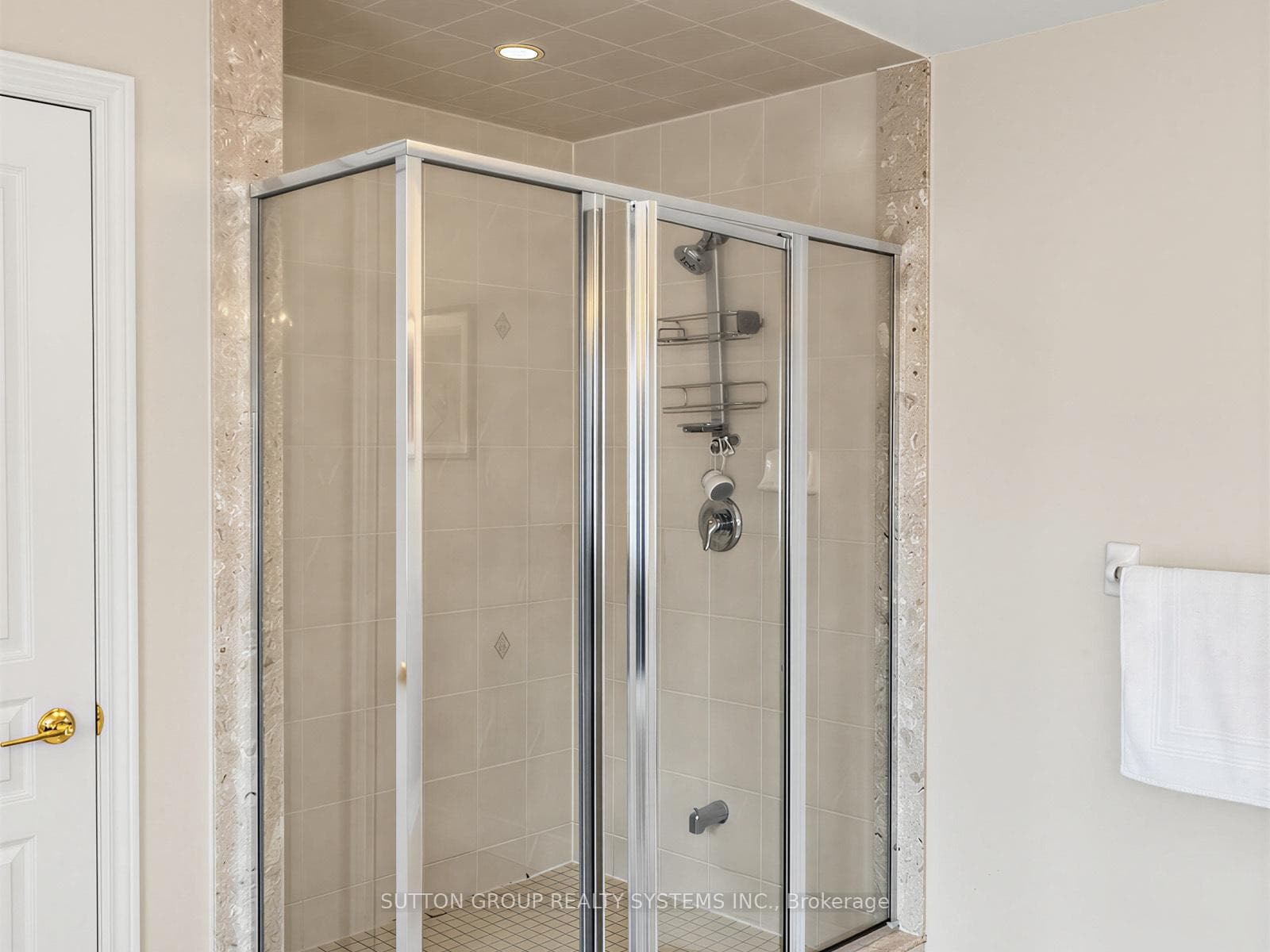 Luxurious Ensuite in Primary BR Suite